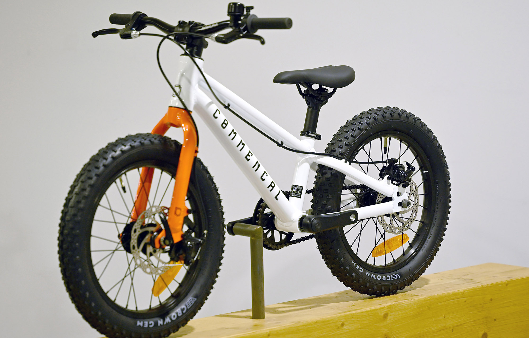 COMMENCAL RAMONES 16 PURE WHITE - (23177820) image cover number large 4