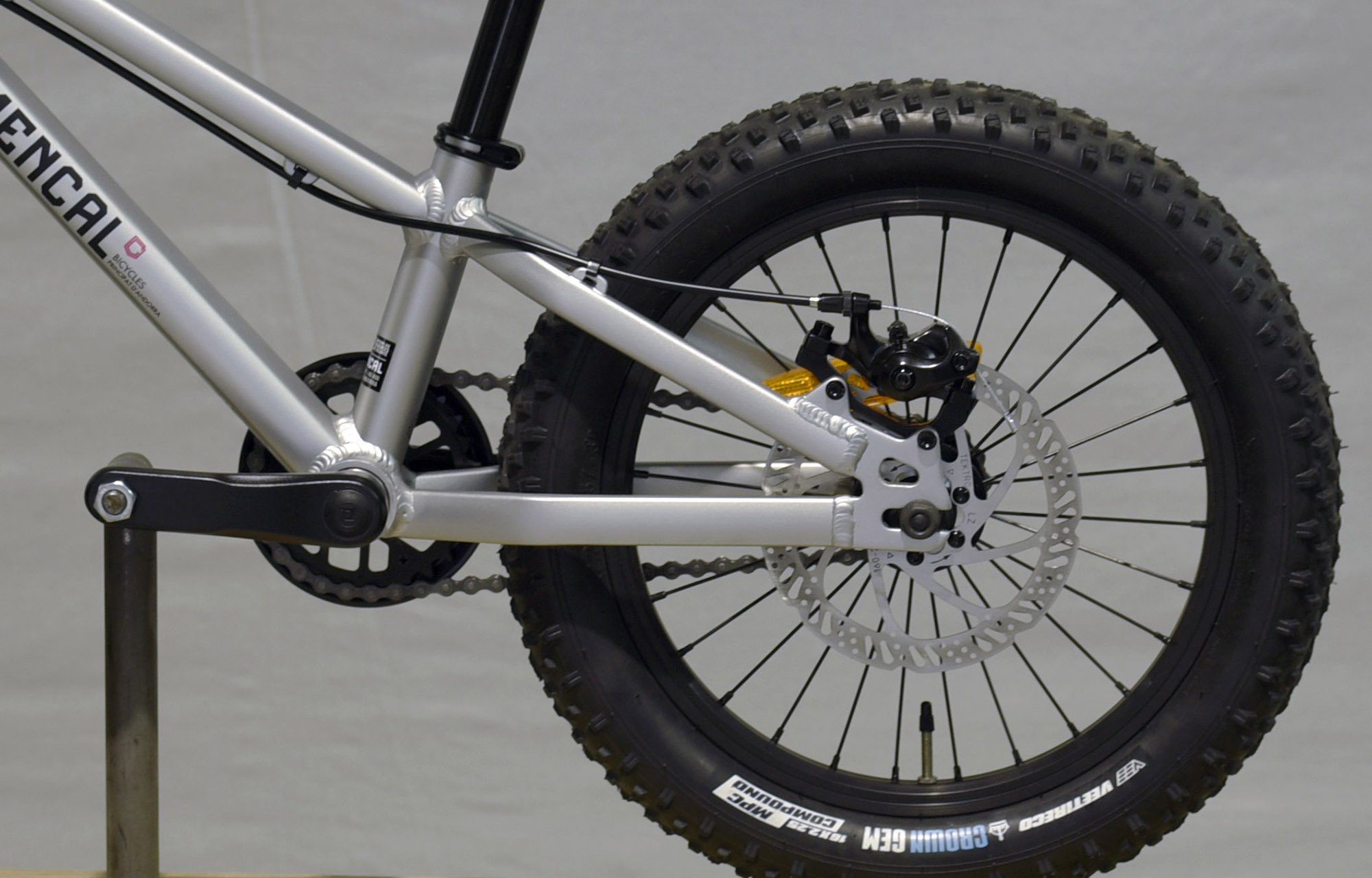 COMMENCAL RAMONES 16 SILVER - 16 (22172900) image number null