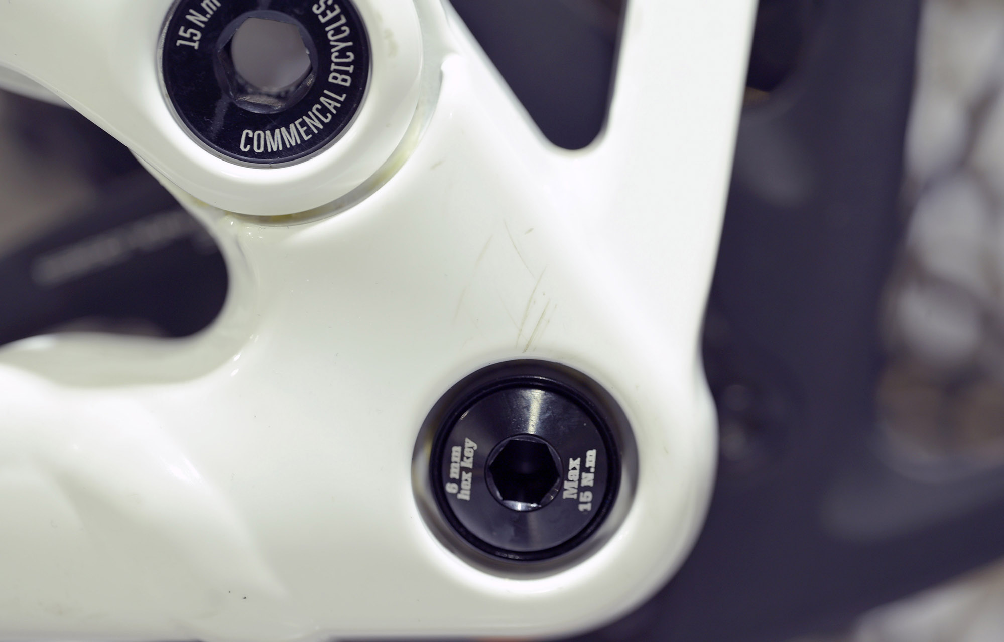 COMMENCAL CLASH ESSENTIAL PURE WHITE - M (24135602) image cover number large 12