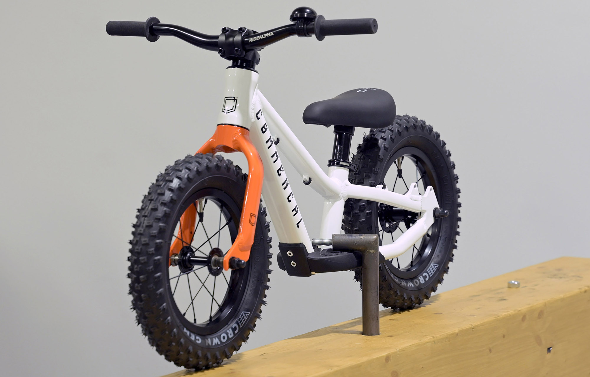 COMMENCAL RAMONES 12 PUSH BIKE PURE WHITE - (23177800) image cover number large 4