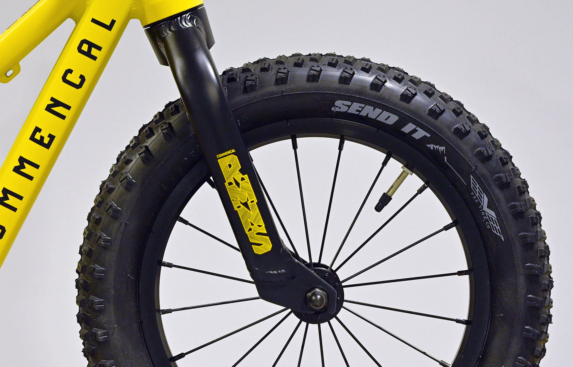 COMMENCAL RAMONES 14 PUSH BIKE OHLINS YELLOW - (23177805) image cover number large 1