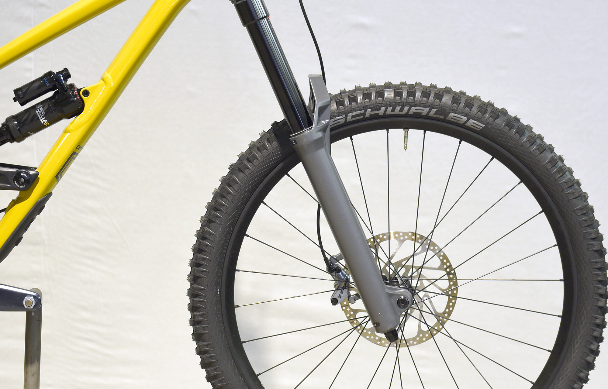 COMMENCAL CLASH RACE YELLOW - M (22131502) image number null