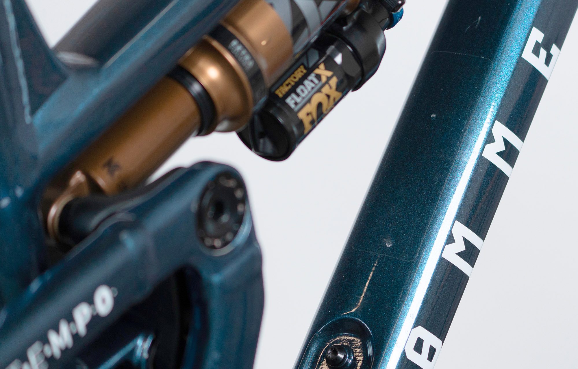 COMMENCAL T.E.M.P.O. SIGNATURE SPARKLY BLUE - M (23121502) image number null