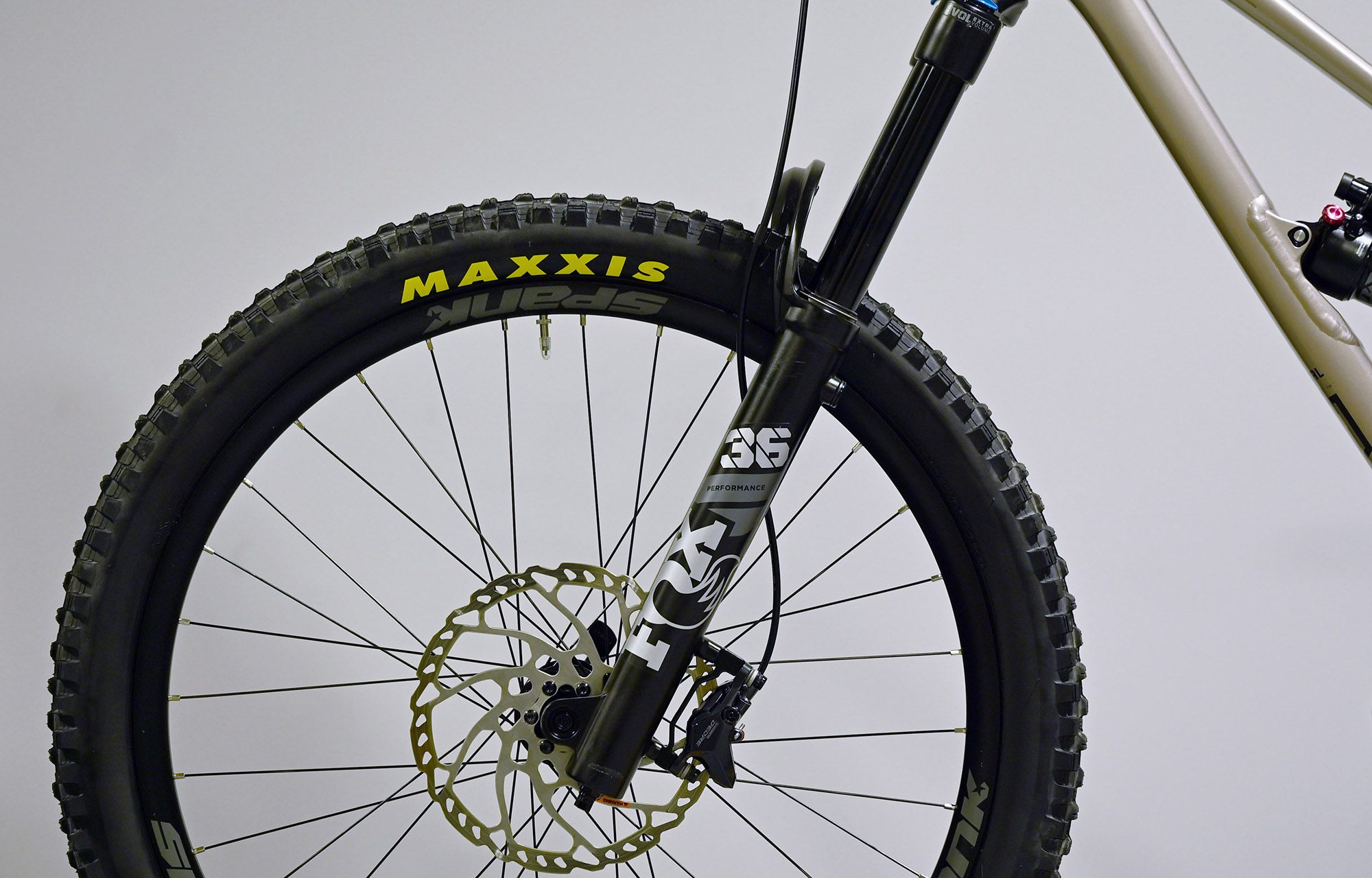 COMMENCAL CLASH JR CHAMPAGNE - (22170700) image cover number large 6