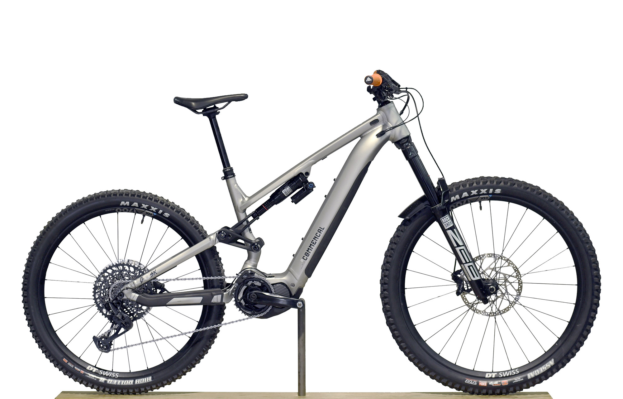 COMMENCAL META POWER SX RACE SILVER - M (22180702) 992km image number null