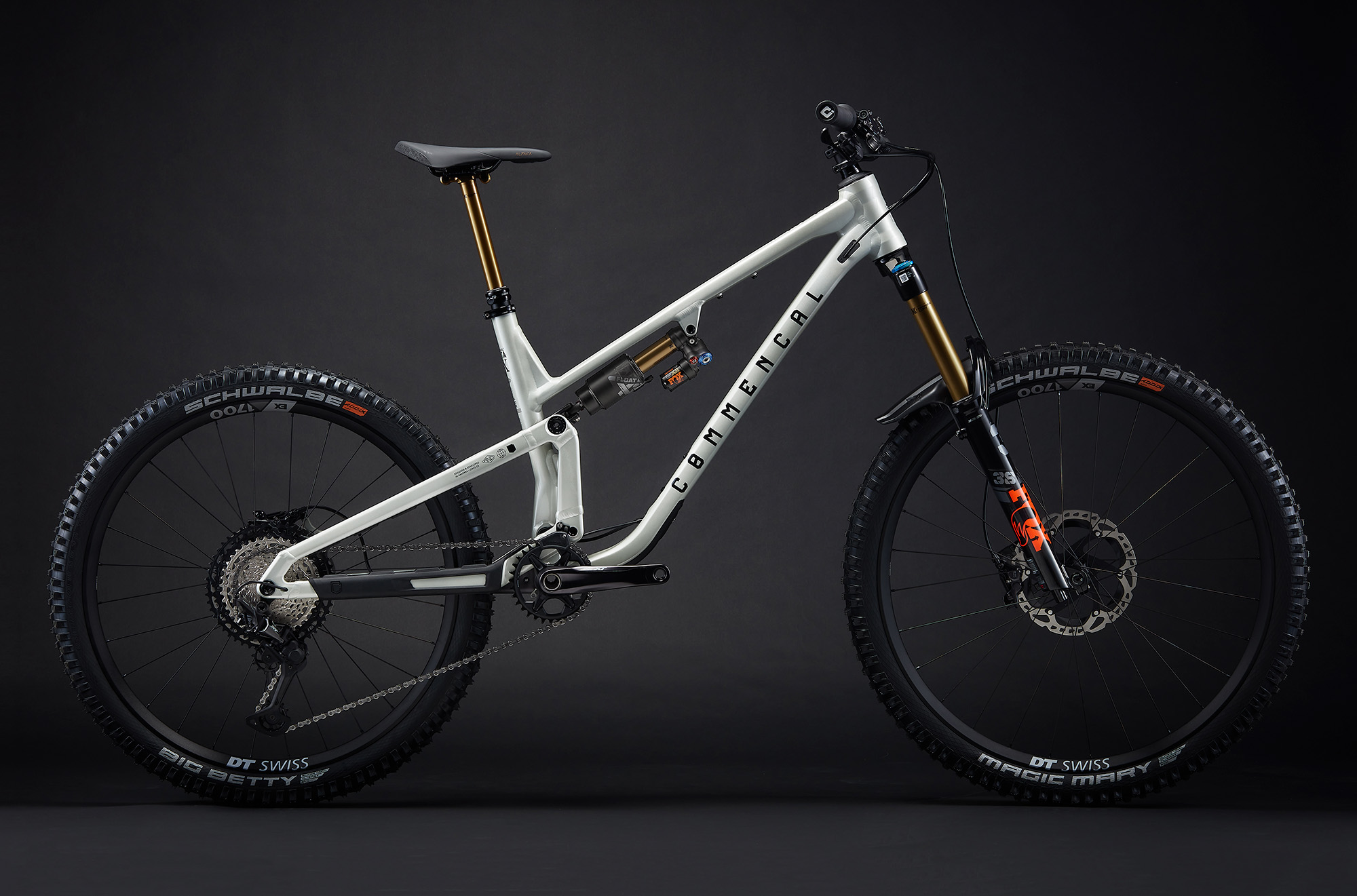 COMMENCAL META SX V5 SIGNATURE CLEAR SILVER image number null