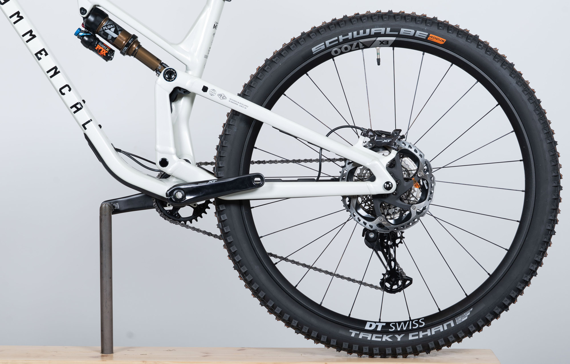 COMMENCAL META V5 SIGNATURE CLEAR SILVER - L (23121003) image large number 5