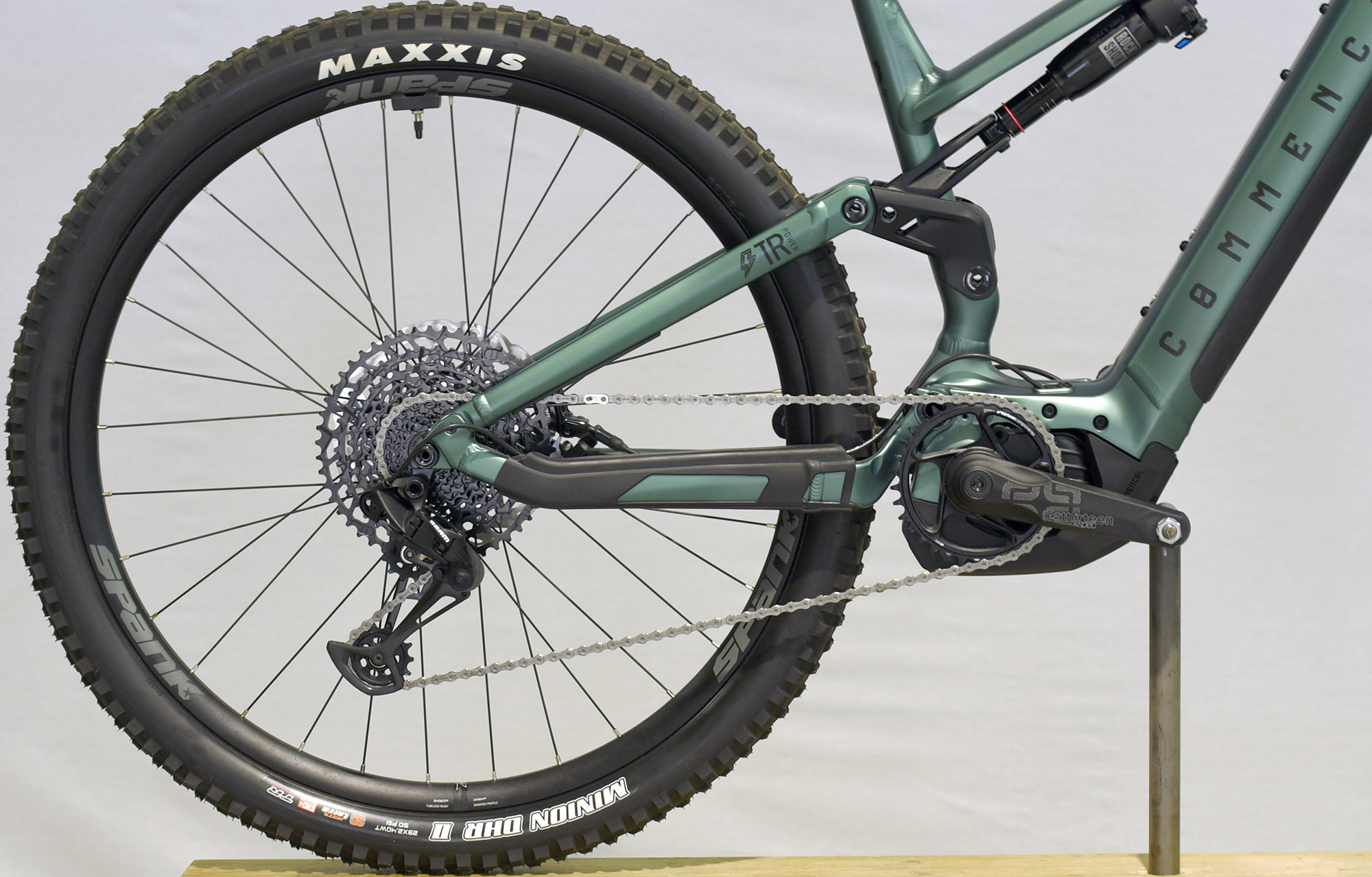 COMMENCAL META POWER TR BOSCH RIDE METALLIC GREEN - L (22182403) 0km image number null