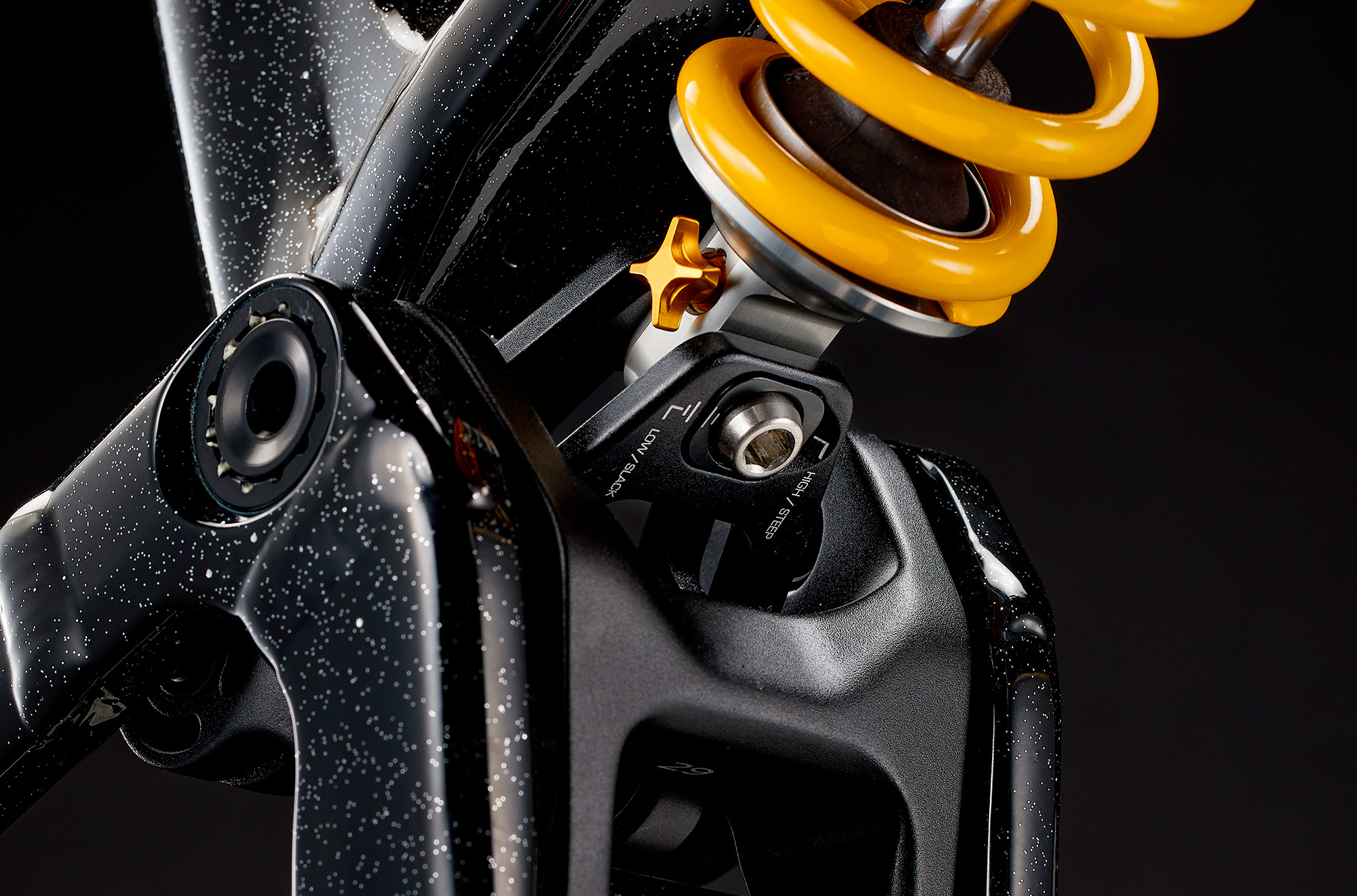 COMMENCAL META V5 OHLINS EDITION GLITTERY BLACK image number null