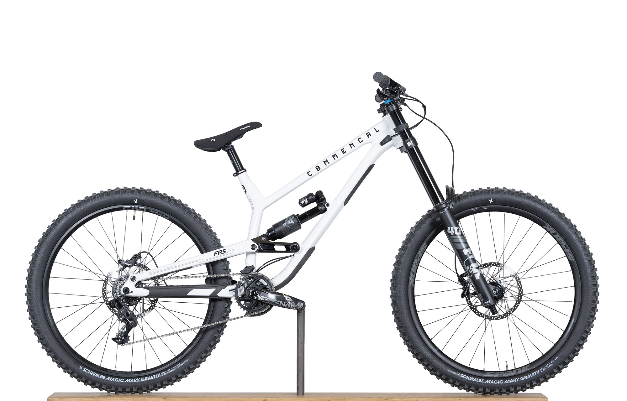 COMMENCAL FRS ESSENTIAL PURE WHITE - M (23150502) image number null