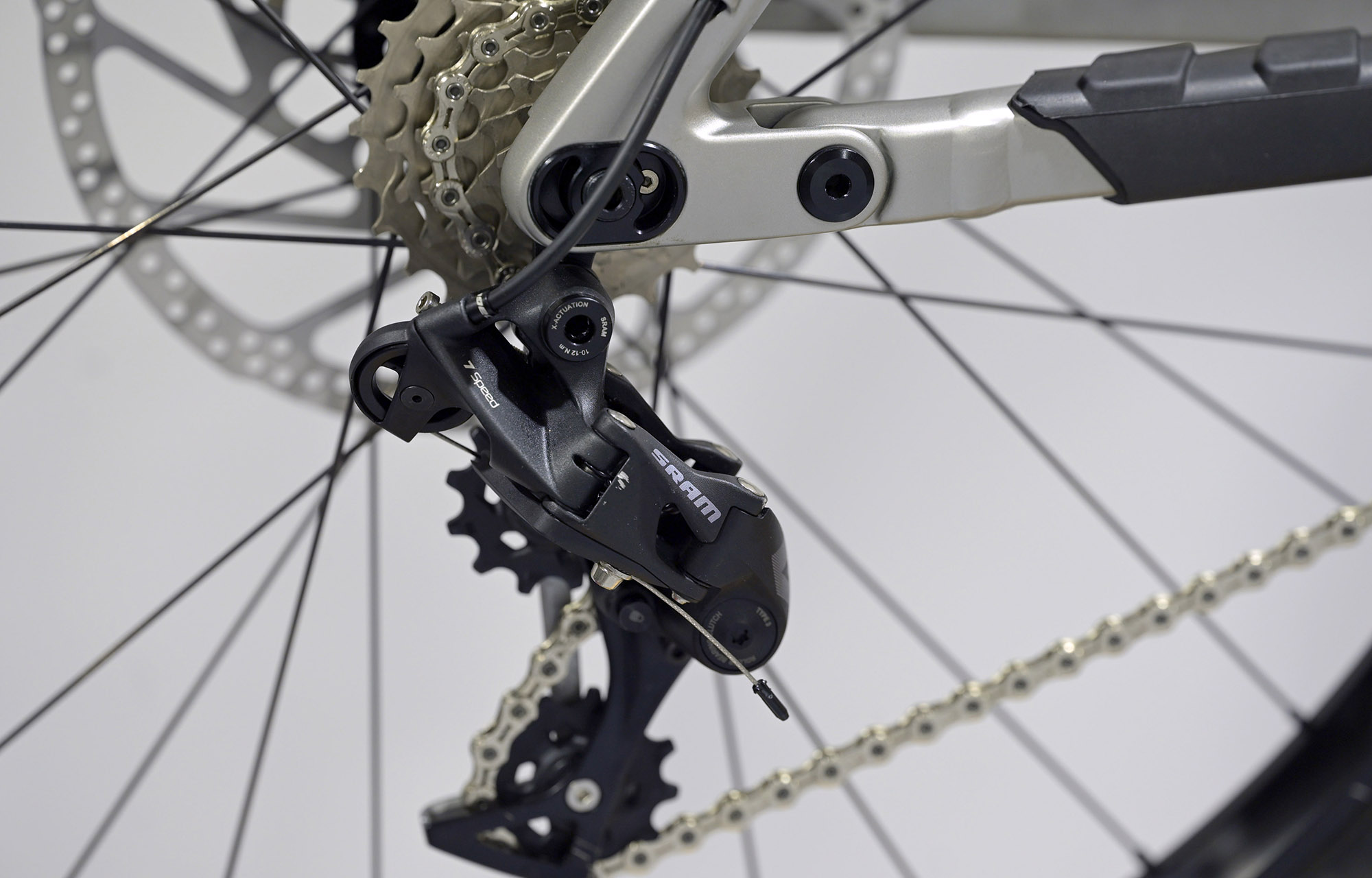 COMMENCAL SUPREME DH V5 ESSENTIAL SILVER - M (23150902) image cover number large 7