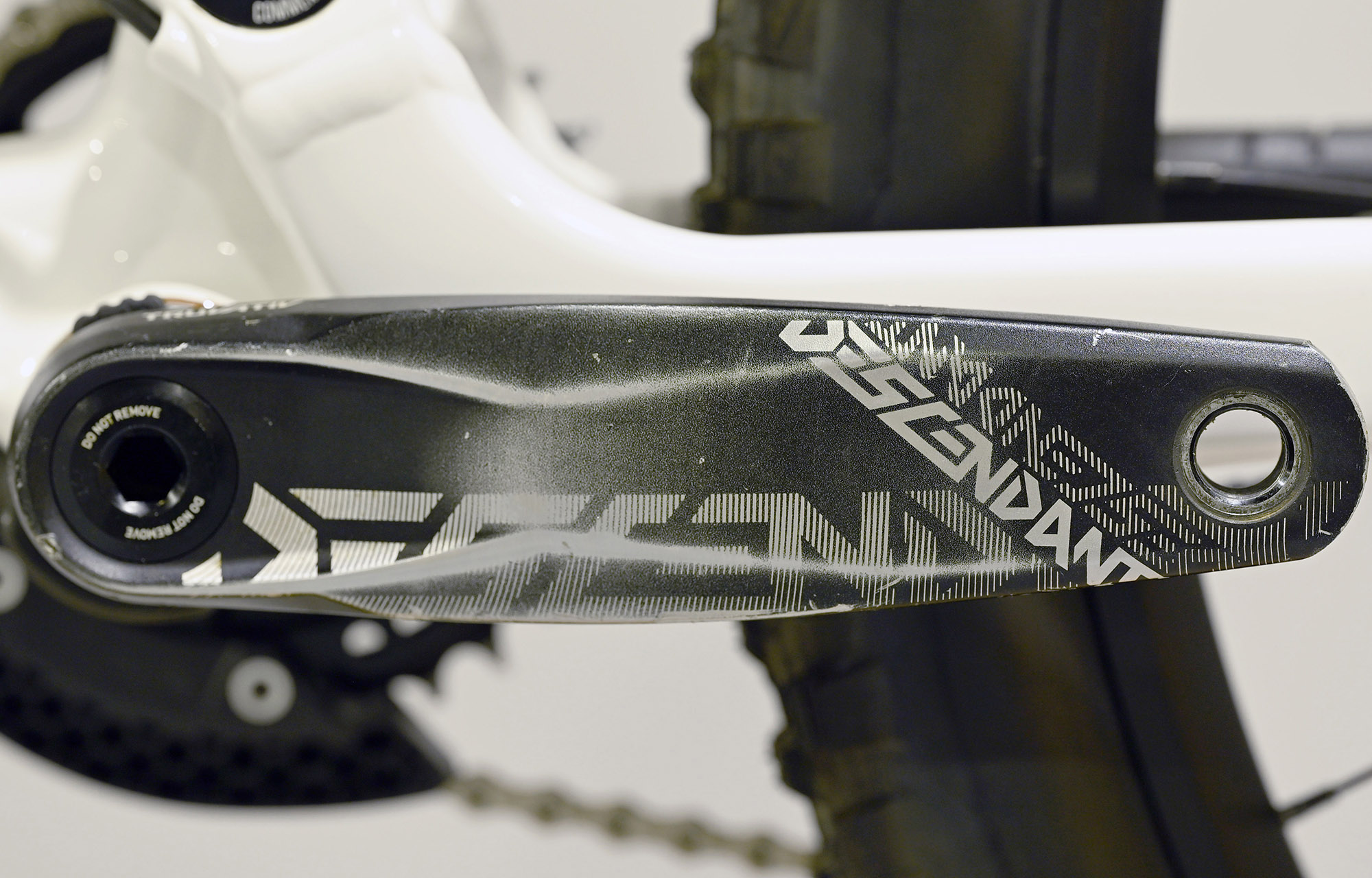 COMMENCAL FRS ESSENTIAL PURE WHITE - M (22150502) image number null