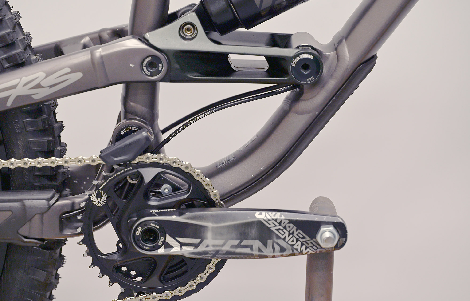 COMMENCAL FRS ESSENTIAL DARK SLATE - L (22150503) image number null