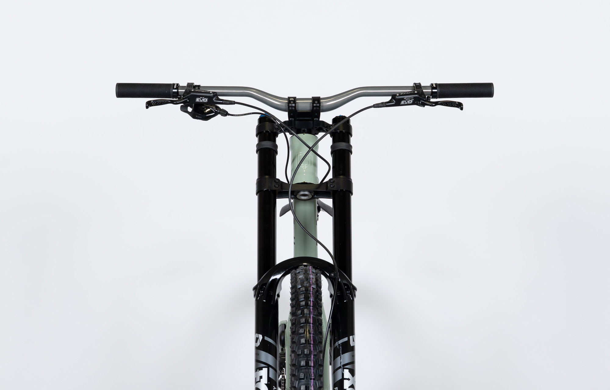 COMMENCAL SUPREME DH V5 ESSENTIAL HERITAGE GREEN - S (22150801) image large number 3