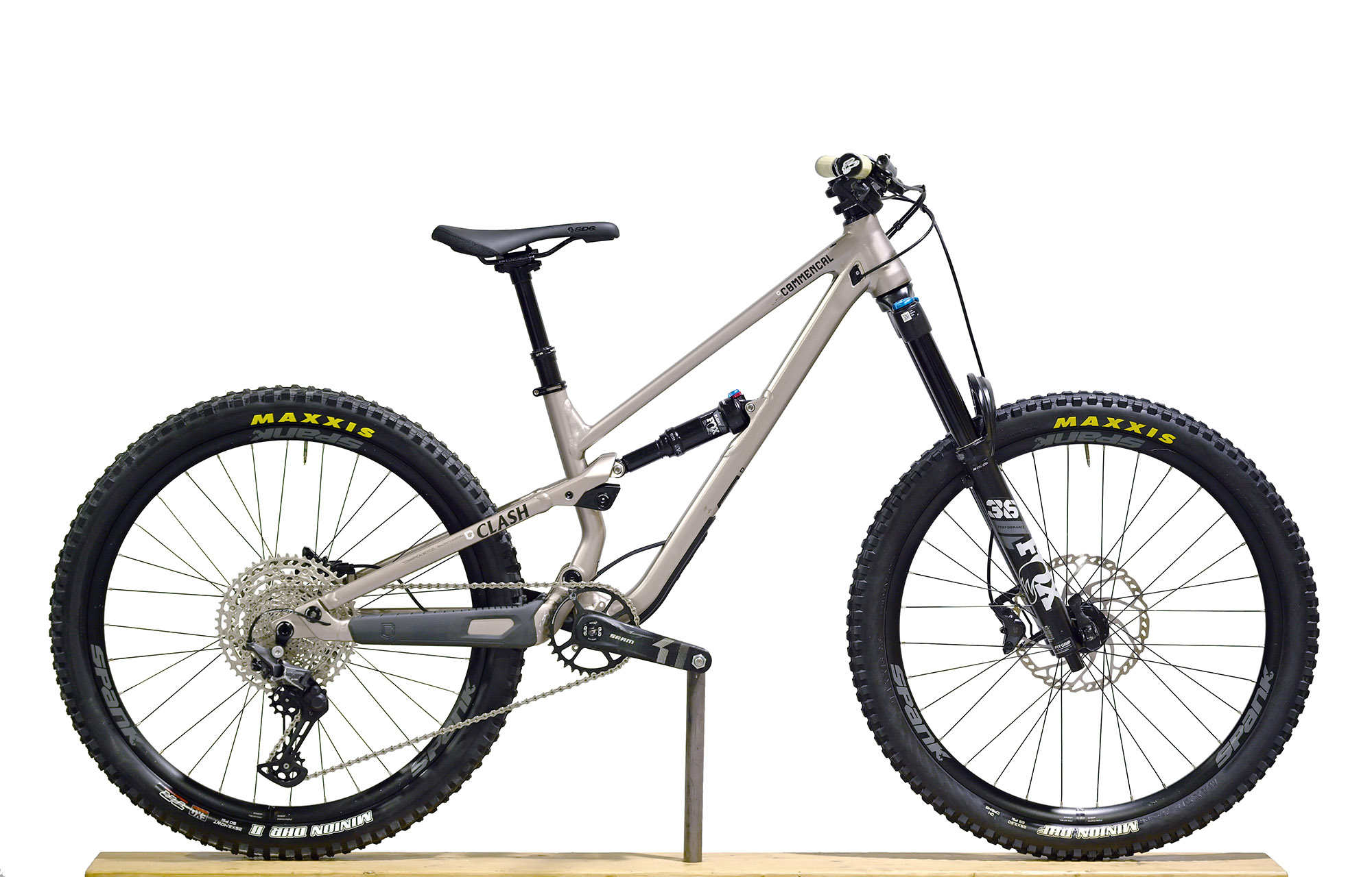 COMMENCAL CLASH JR CHAMPAGNE - (22170700) image number null