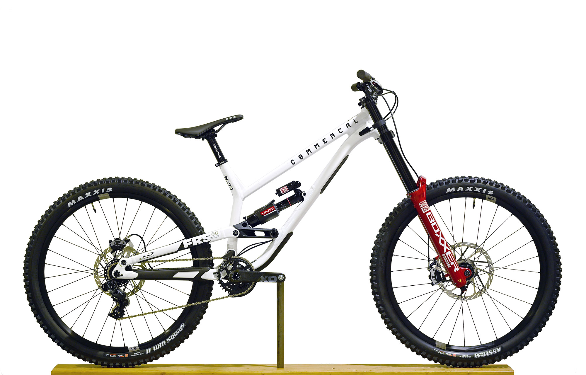 COMMENCAL FRS ULTIMATE WHISTLER EDITION - L (24156303) image number null