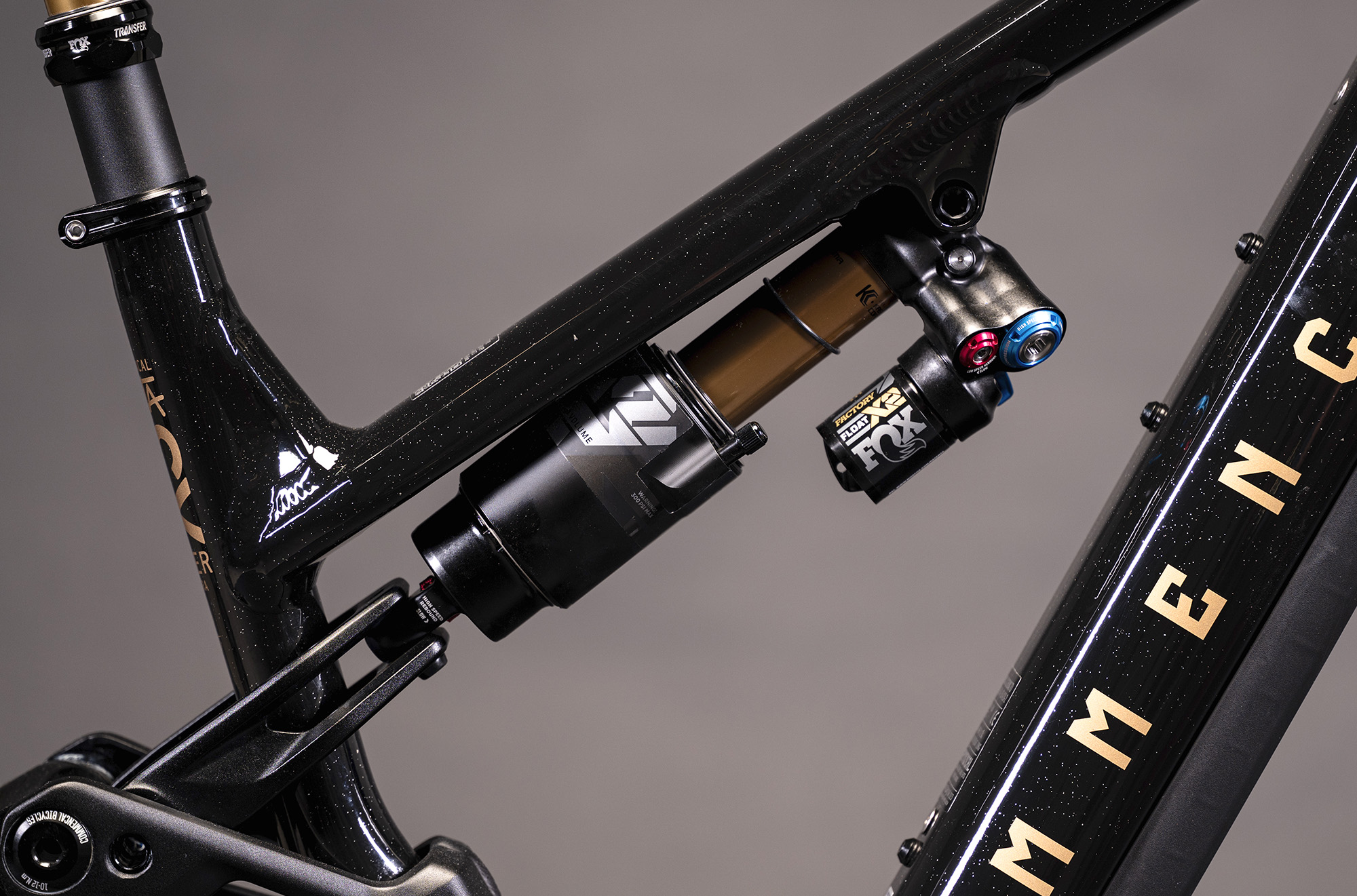 COMMENCAL META POWER SX BOSCH UNIQUE GLITTERY BLACK image number null
