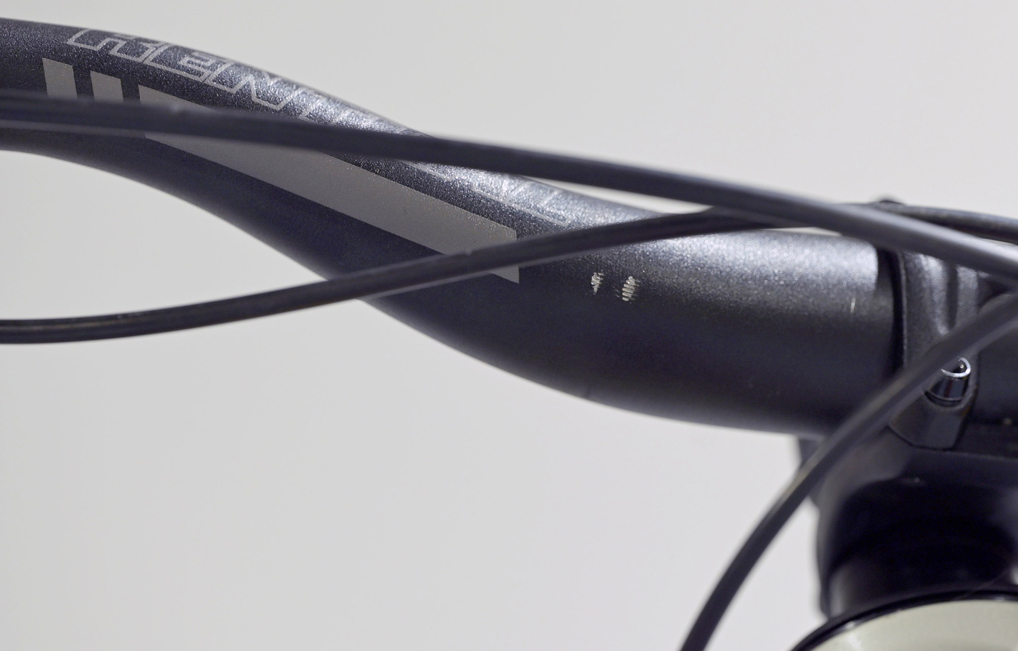 COMMENCAL META V5 SIGNATURE CLEAR SILVER - M (23121002) image cover number large 3