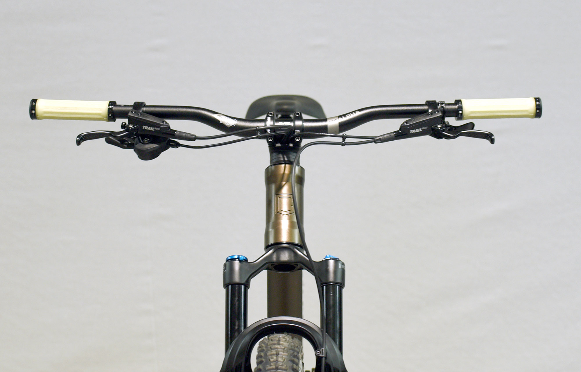 COMMENCAL T.E.M.P.O. ESSENTIAL FROZEN BROWN - L (22121003) image number null