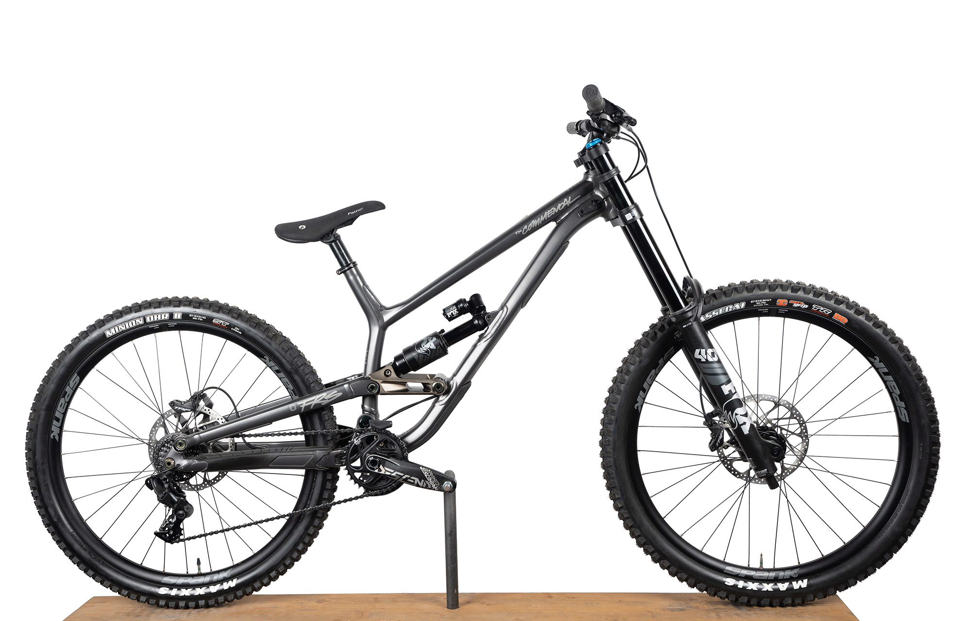 COMMENCAL FRS ESSENTIAL DARK SLATE (L) image number null