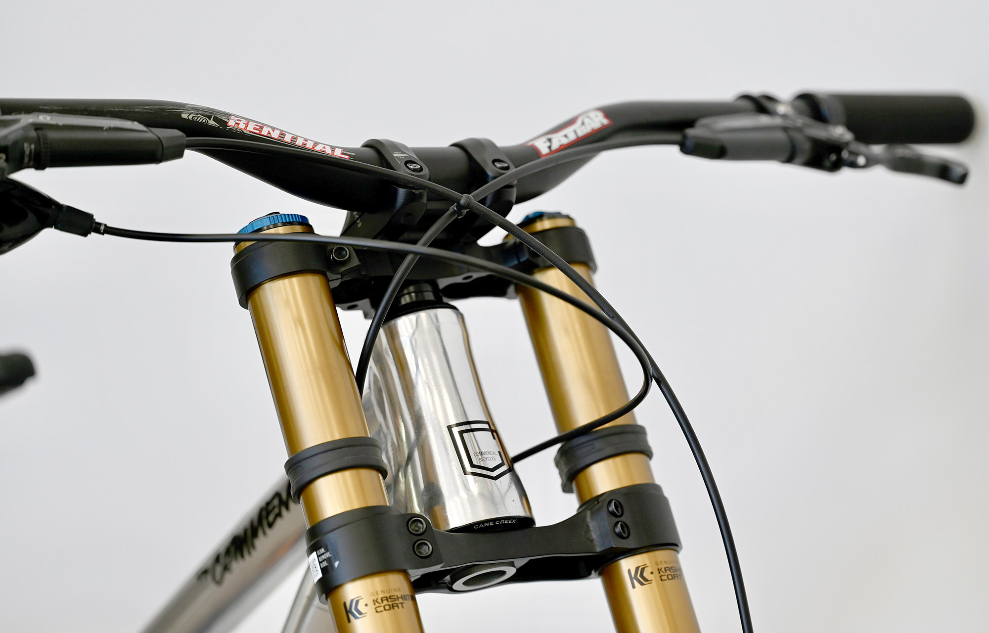 COMMENCAL FURIOUS HIGH POLISHED ALC - M (23106003) image cover number large 3