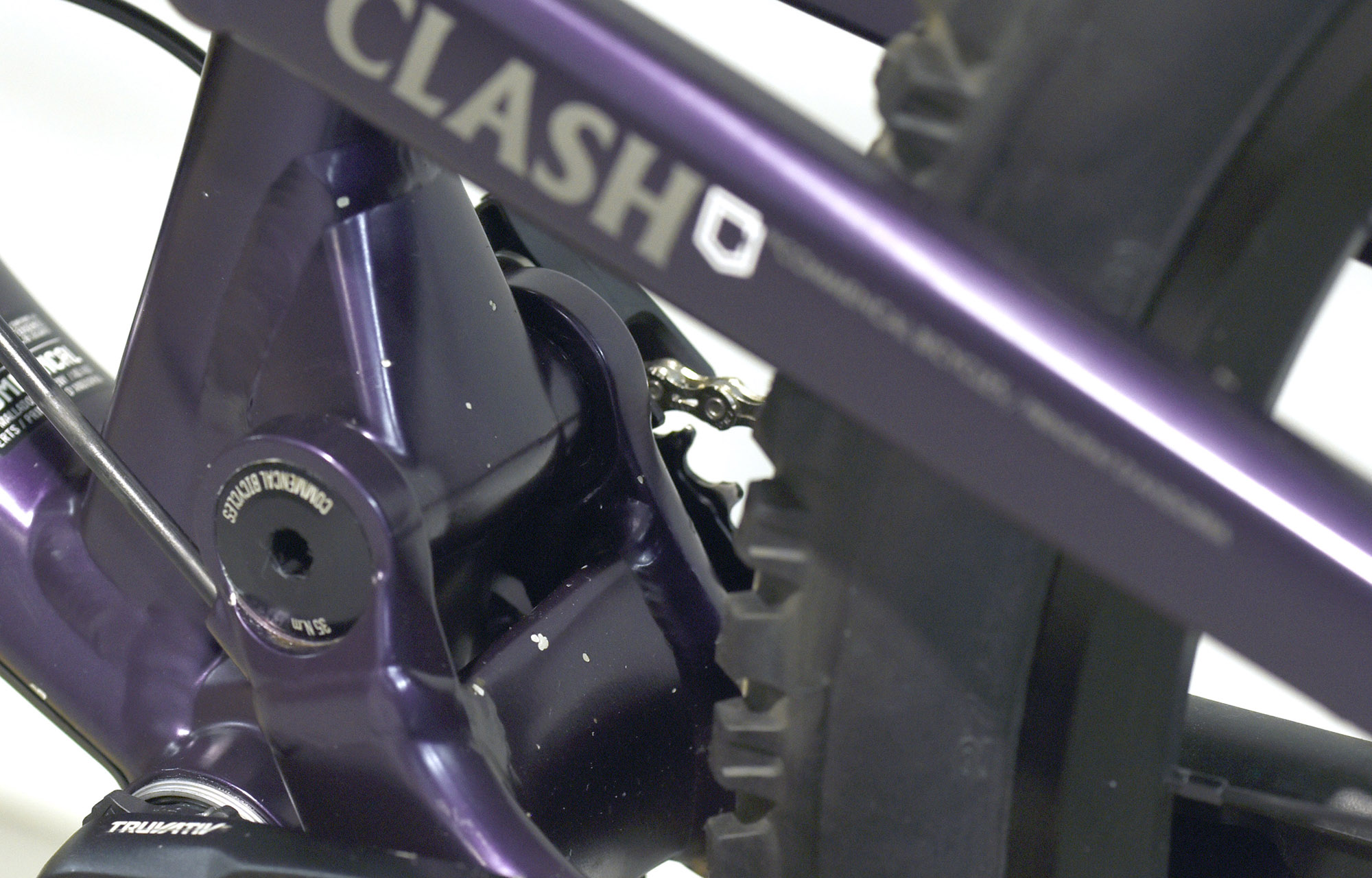 COMMENCAL CLASH PARK EDITION METALLIC PURPLE - M (22131702) image number null