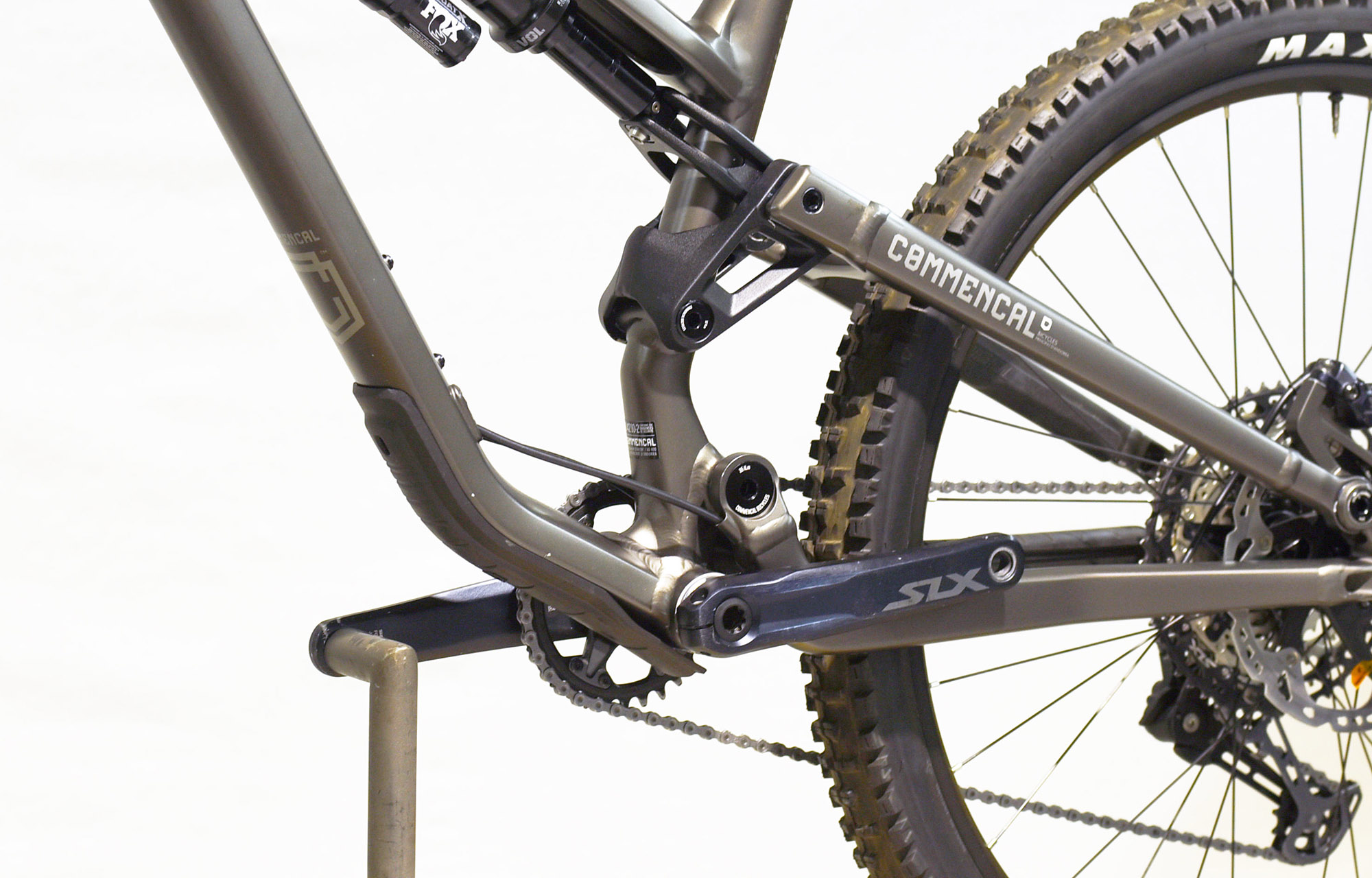 COMMENCAL META SX V4 ESSENTIAL - M (22130602) image number null
