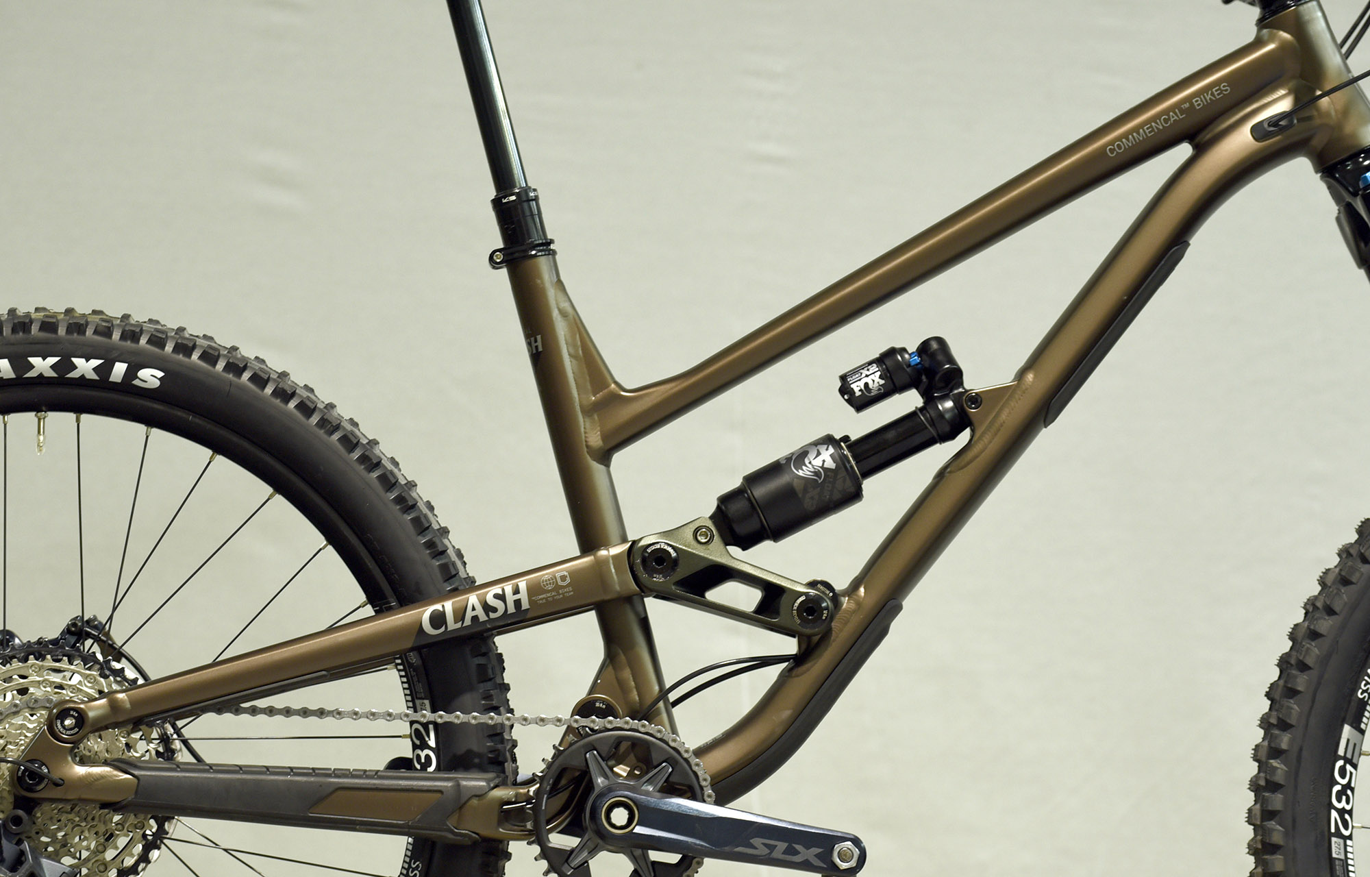 COMMENCAL CLASH ESSENTIAL FROZEN BROWN - L (22134503) image number null