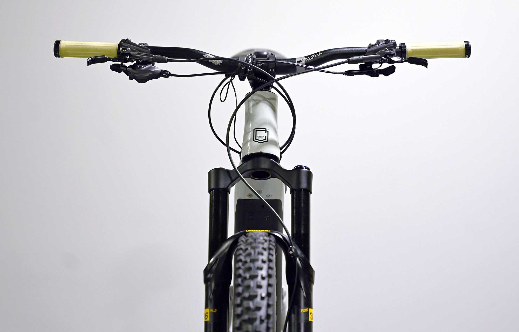 COMMENCAL META POWER TR SHIMANO OHLINS EDITION ASH GREY - L (22181603) 418 km image cover number large 1