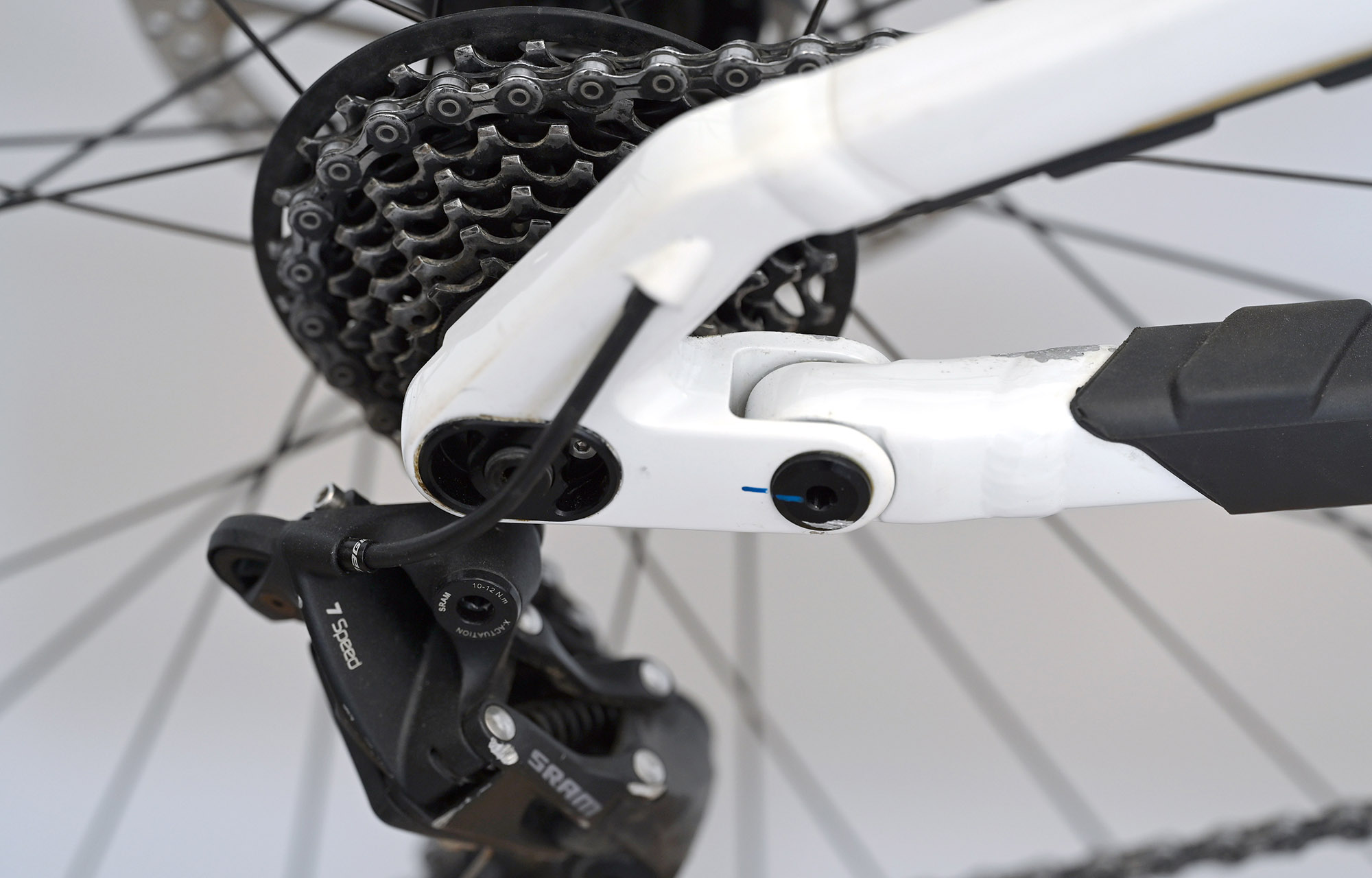 COMMENCAL SUPREME DH V5 XS PURE WHITE (23170900) image number null