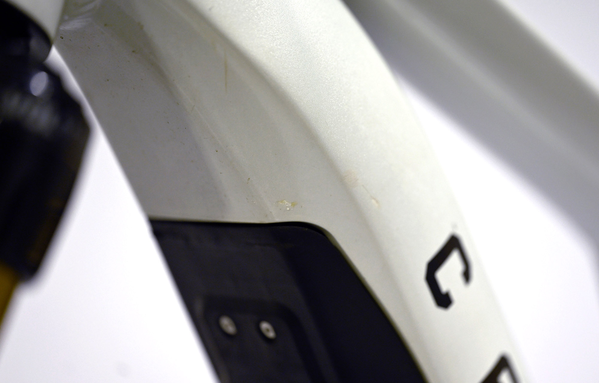 COMMENCAL META POWER SX BOSCH CLEAR SILVER  [COMMENCAL TEAM] ALC - M (24100030) 2862 km image cover number large 23