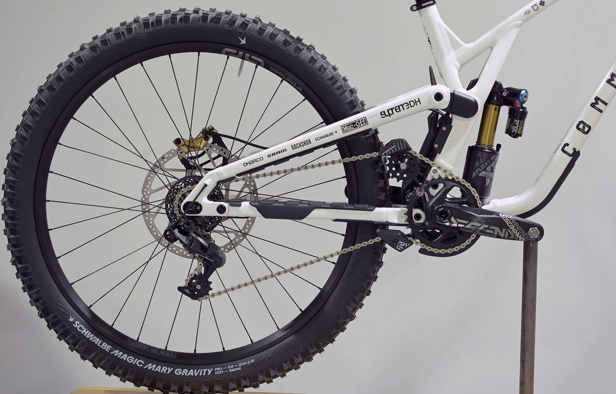 COMMENCAL SUPREME DH V5 SIGNATURE LTD PURE WHITE [COMMENCAL TEAM] - L (23151002) image cover number large 0