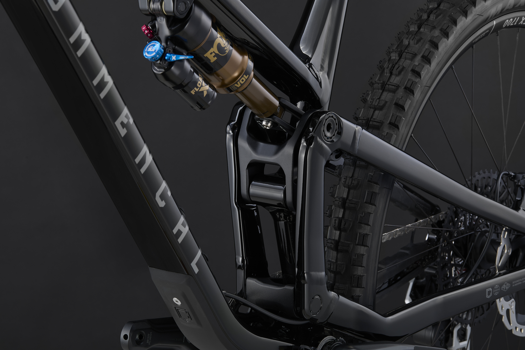 COMMENCAL META V5 SIGNATURE PURE BLACK  2027 image large number 7