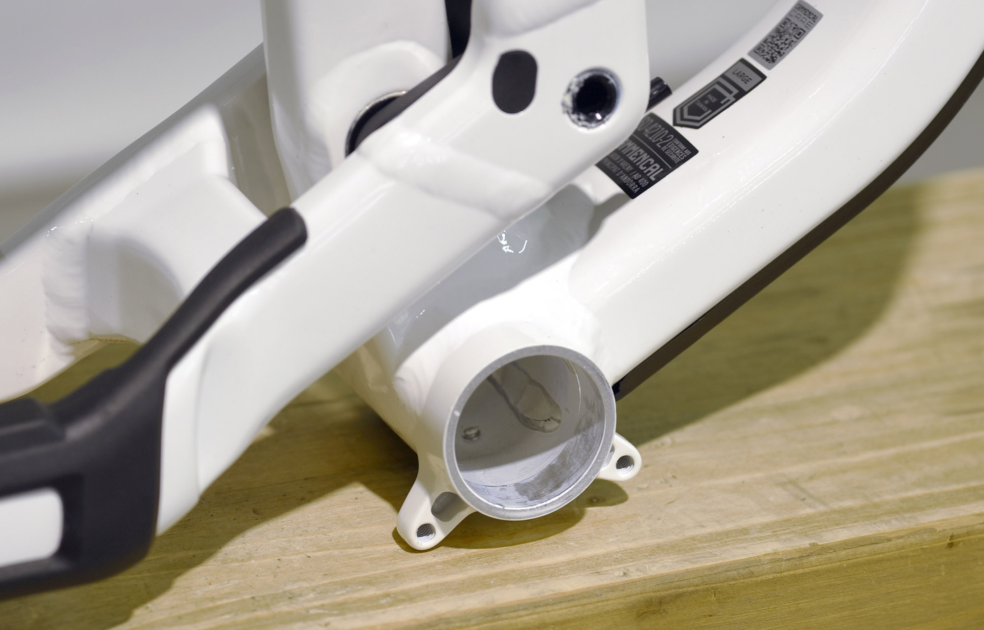 FRAME COMMENCAL META SX V5 PURE WHITE - L (23230703) image number null