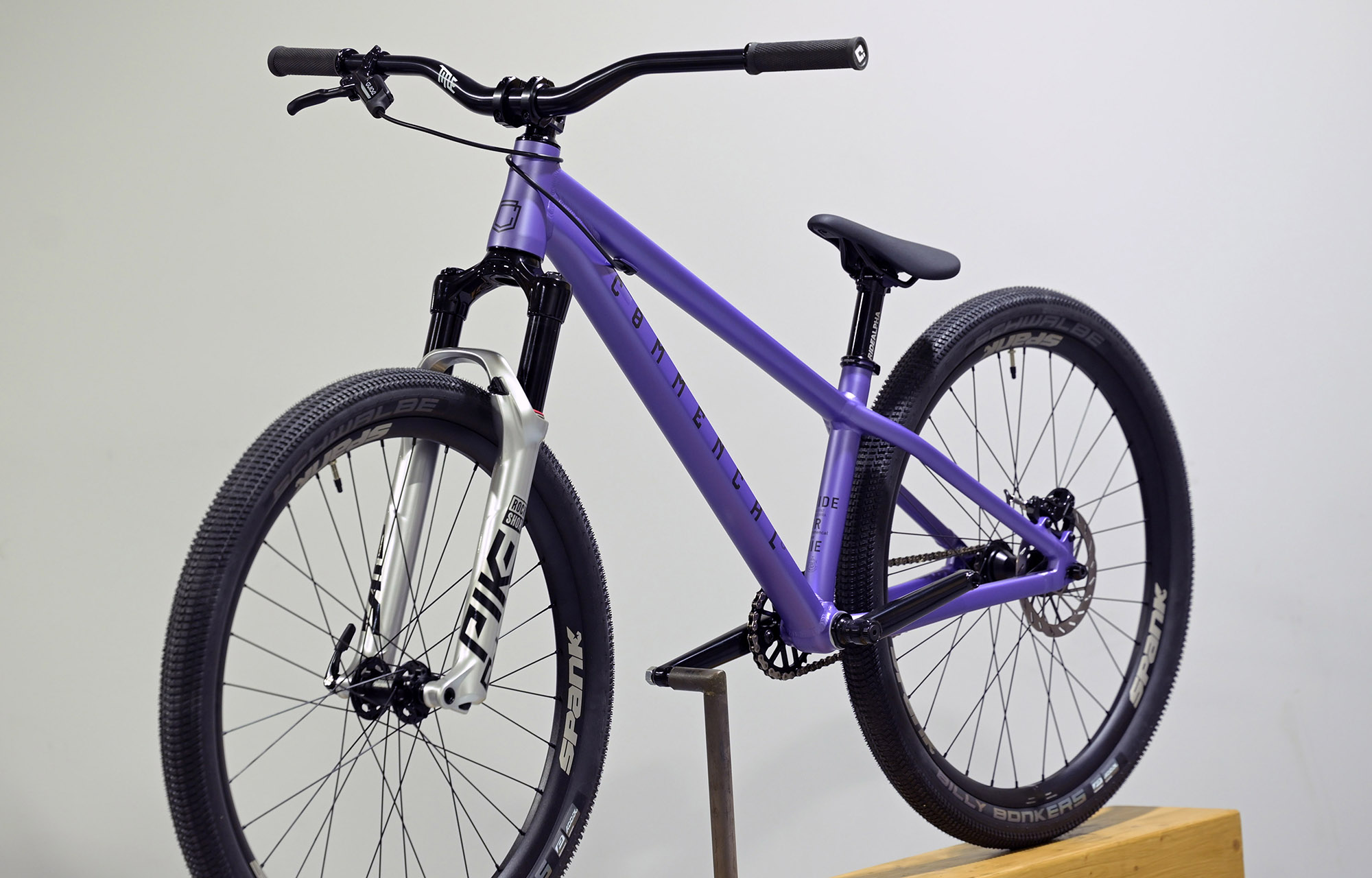 COMMENCAL ABSOLUT RS METALLIC LILAC - L (22140403) image cover number large 5