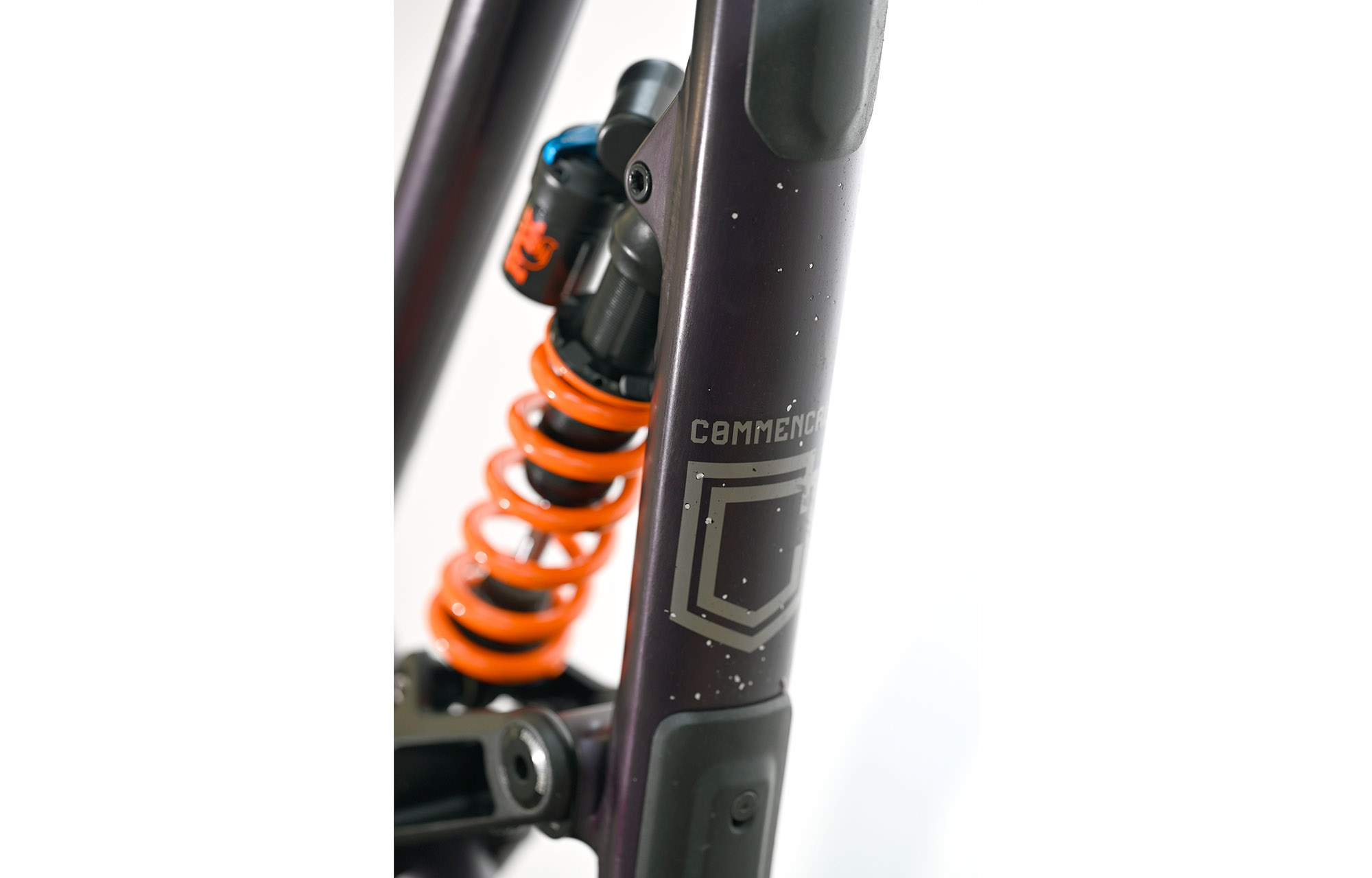 COMMENCAL CLASH PARK EDITION METALLIC PURPLE - L (22131703) image number null