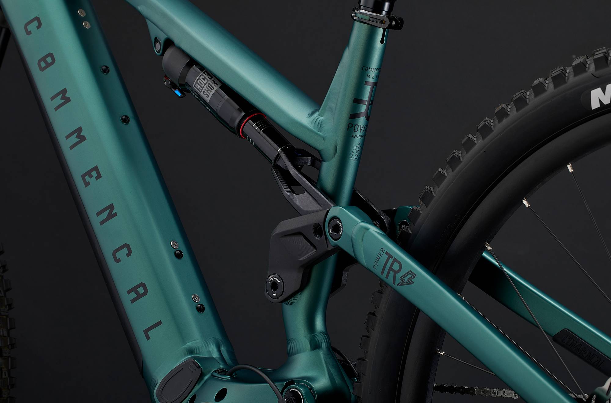 COMMENCAL META POWER TR BOSCH RIDE METALLIC GREEN image number null