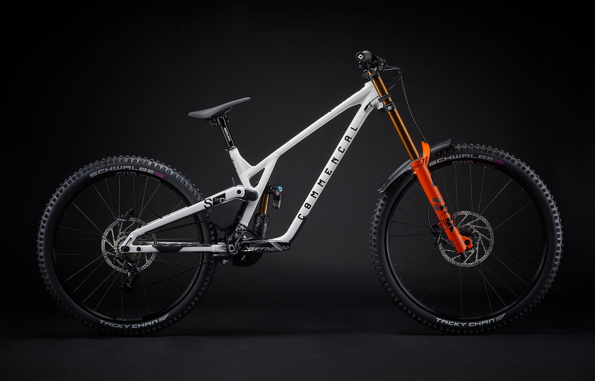 COMMENCAL COMMENCAL SUPREME DH V5 SIGNATURE PURE WHITE