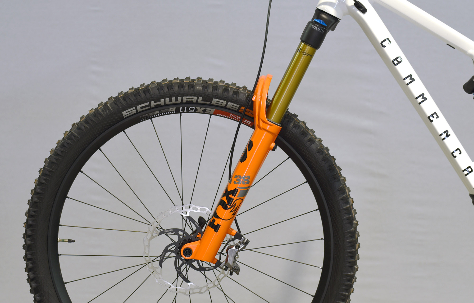 COMMENCAL META SX V4 SIGNATURE PURE WHITE - L (22135103) image number null