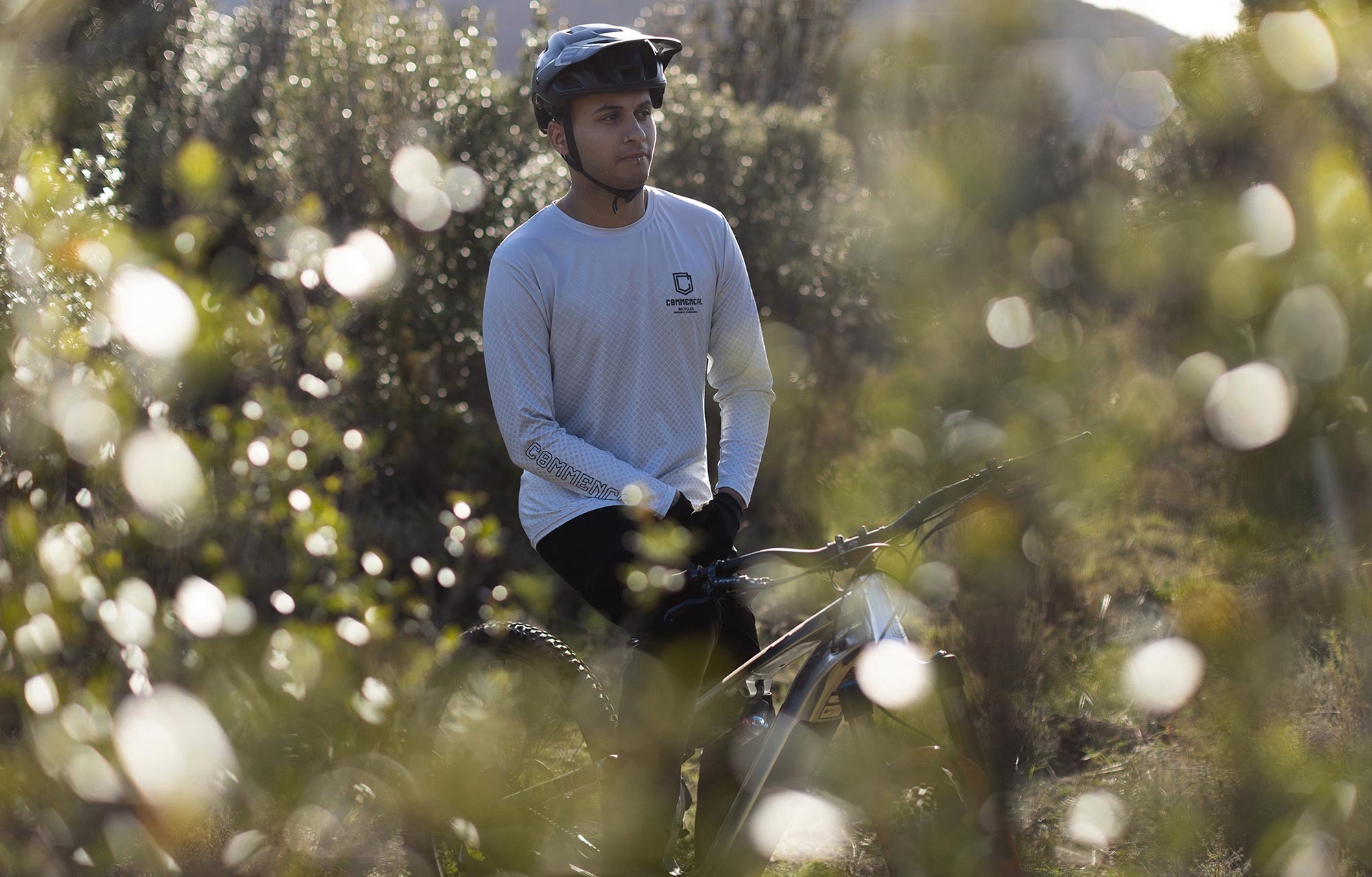 COMMENCAL LONG SLEEVE JERSEY LIGHT GREY image number 5