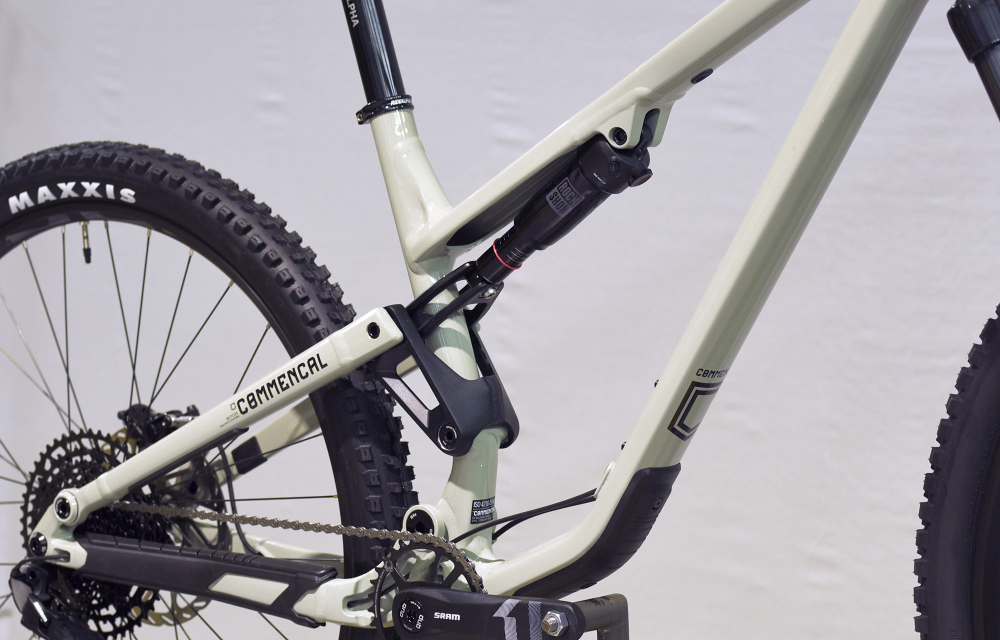 COMMENCAL META TR V4 ORIGIN HERITAGE GREEN - L (22120003) image number null