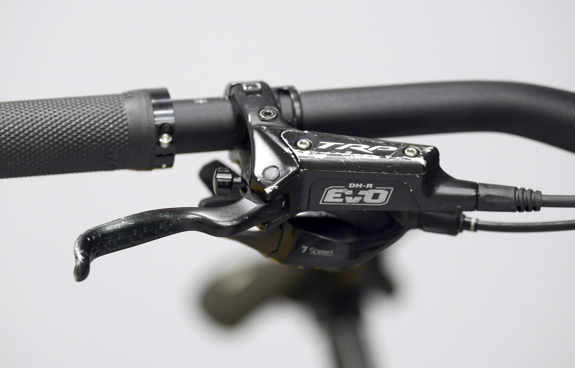COMMENCAL FRS ESSENTIAL DARK SLATE - M (22150502) image number null
