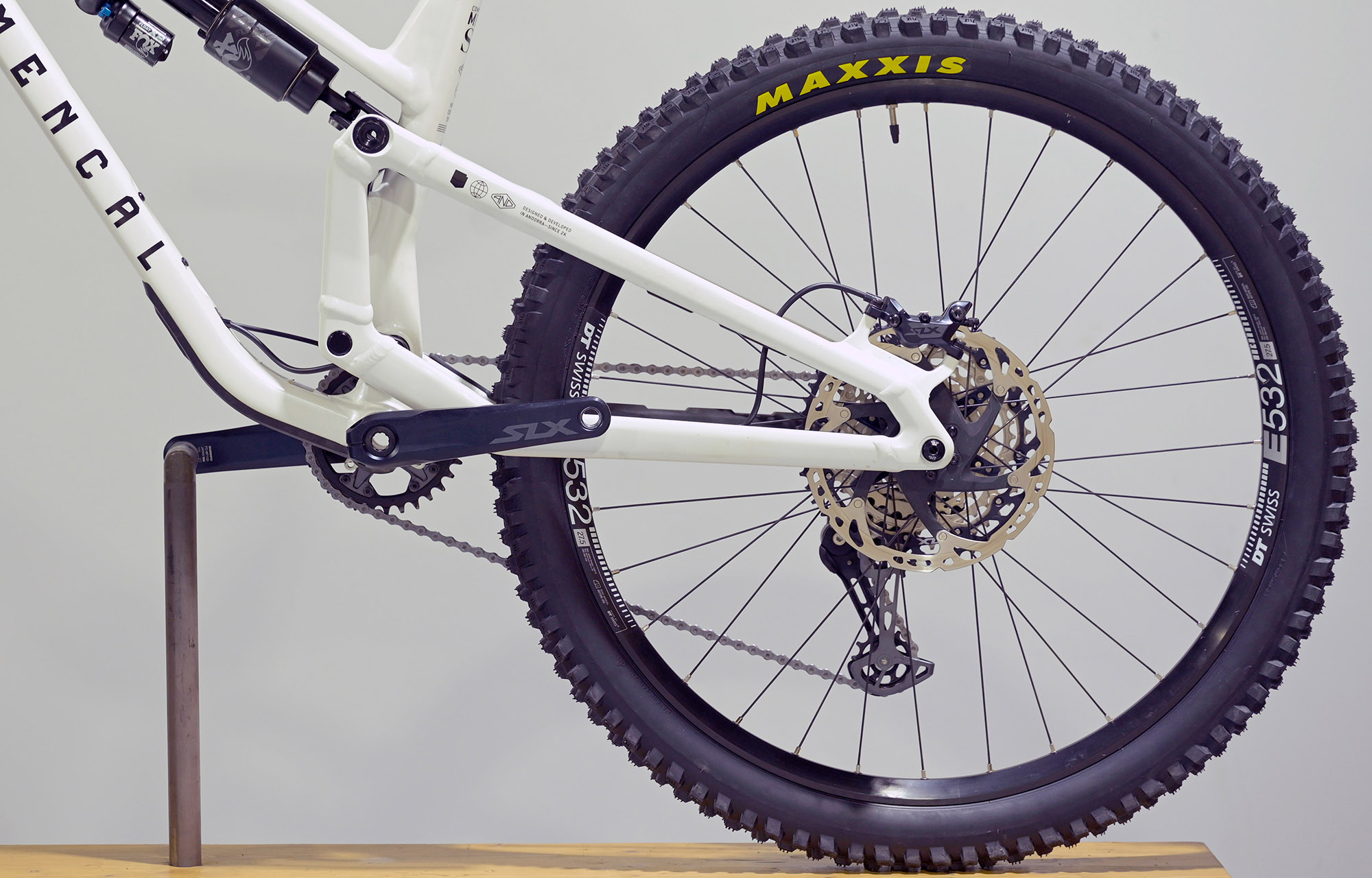 COMMENCAL META SX V5 ESSENTIAL CLEAR SILVER - M (23131602) image cover number large 3