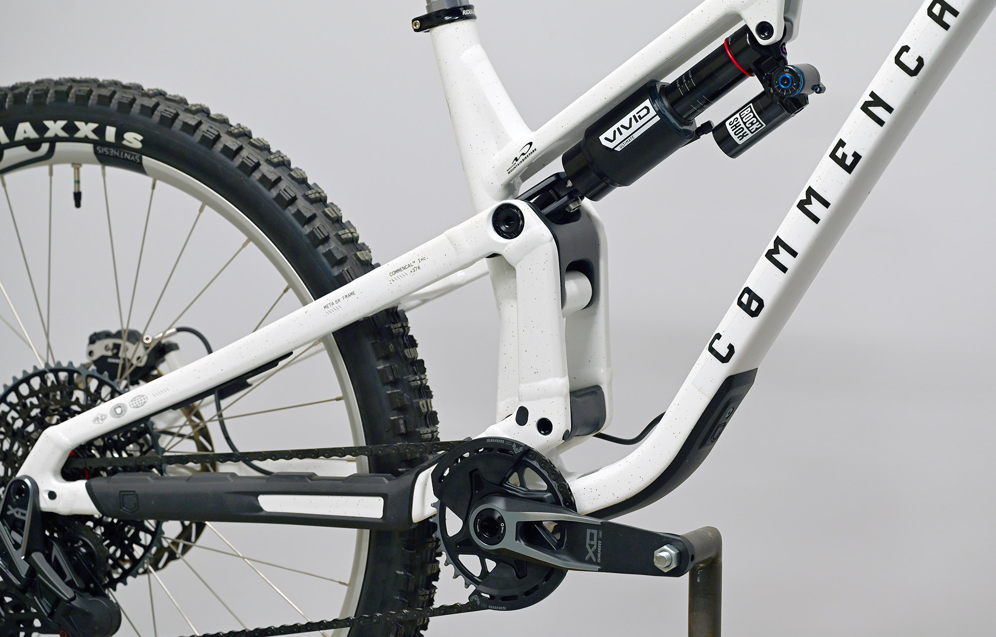 COMENCAL META SX V5 ULTIMATE WHISTLER EDITION 2 - M (24136602) image number null