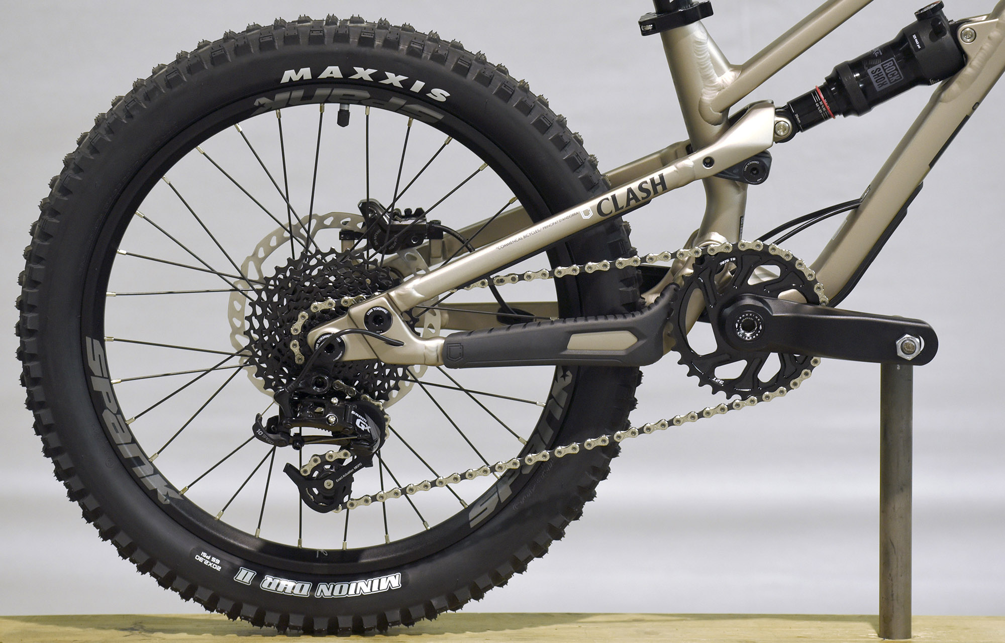COMMENCAL CLASH 20 CHAMPAGNE - 20 (21175000) image number null