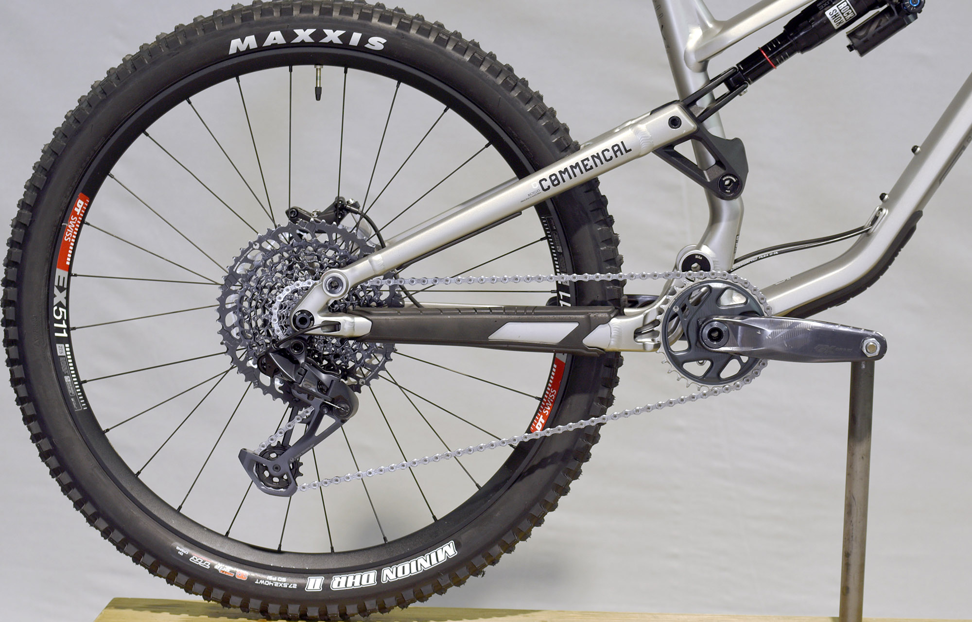 COMMENCAL META SX RACE SILVER - XL (22130804) image number null