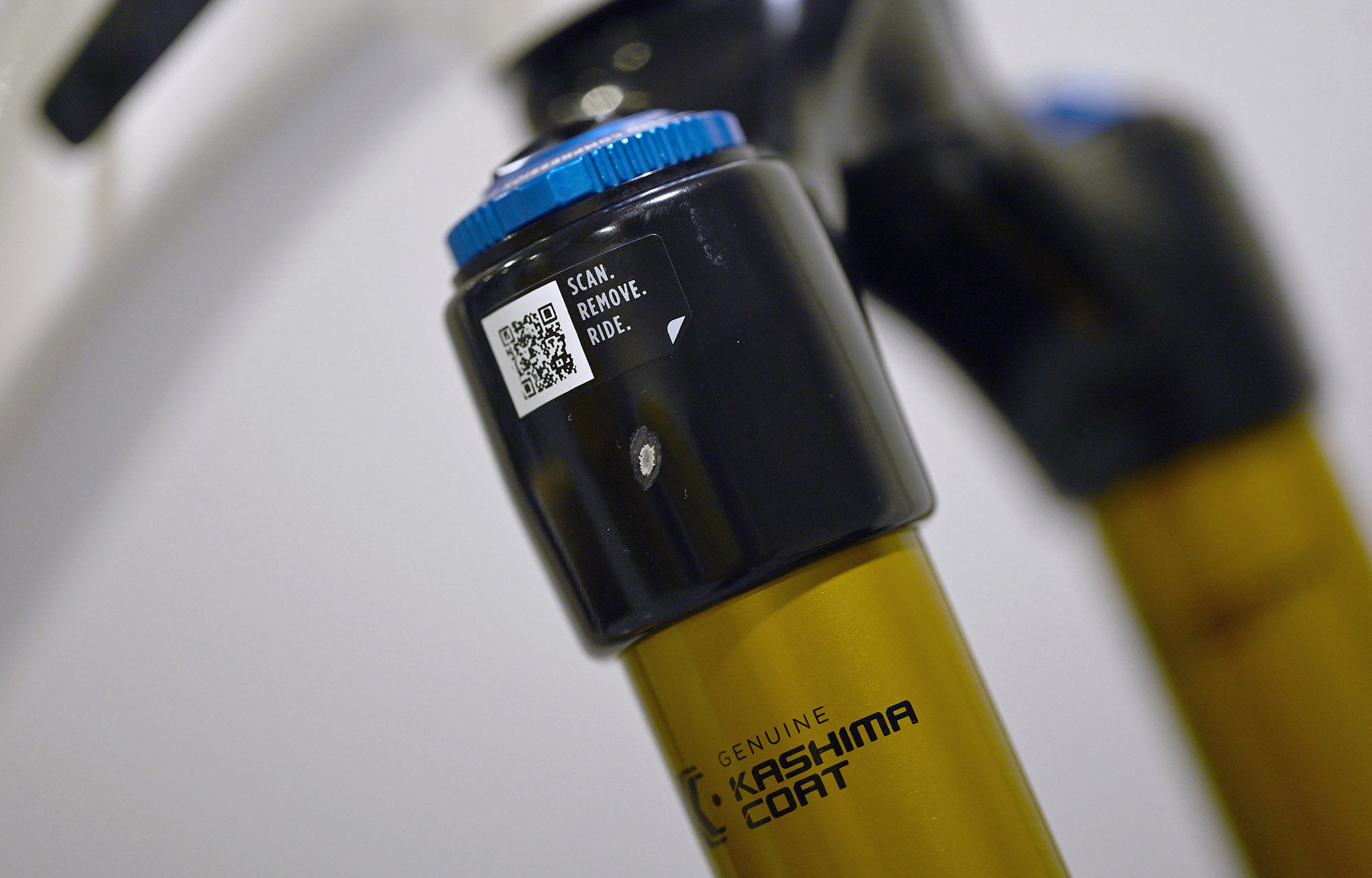 COMMENCAL META SX V5 SIGNATURE CLEAR SILVER - M (23131902) image cover number large 12