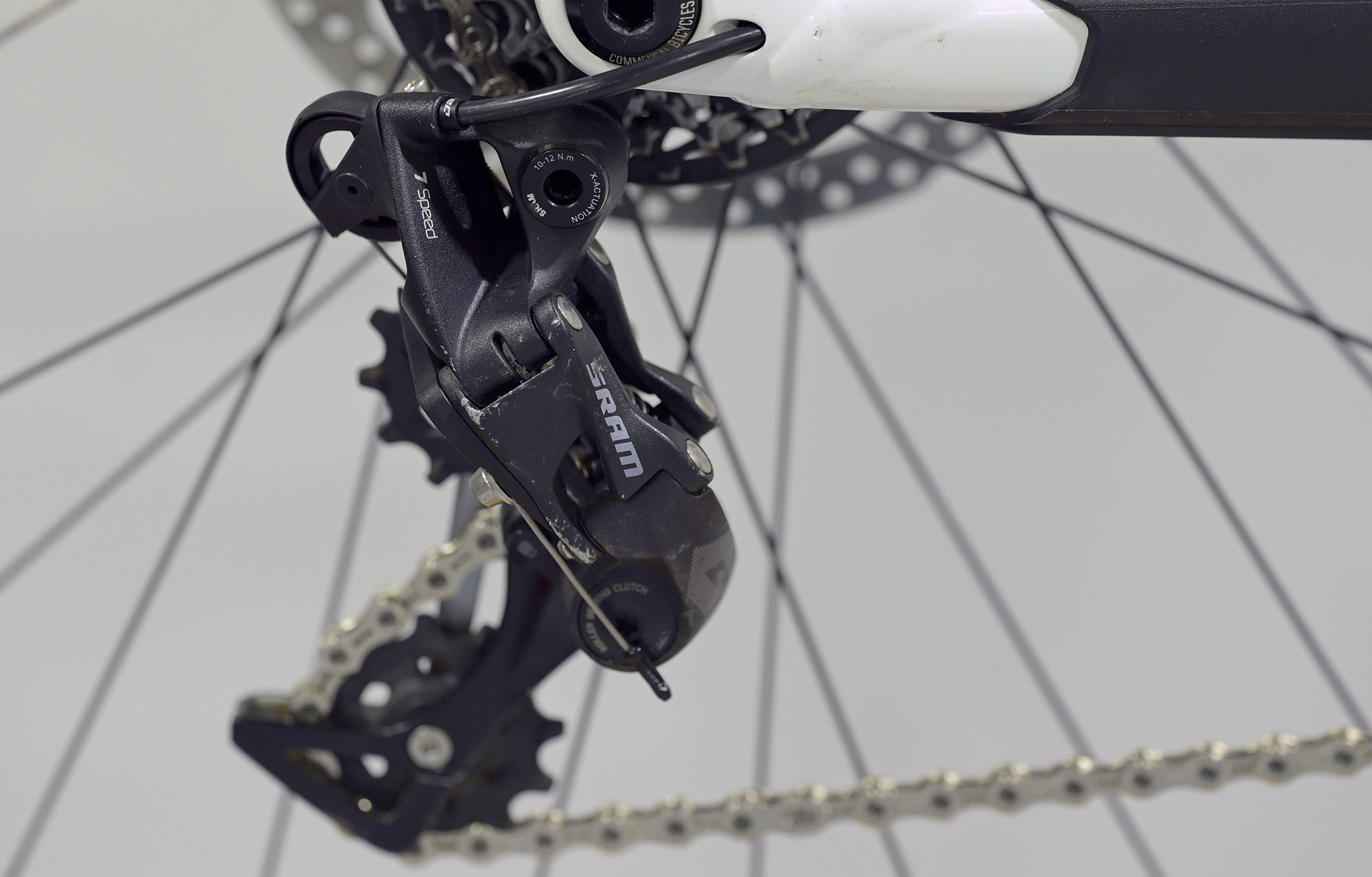 COMMENCAL FRS ESSENTIAL PURE WHITE - L (23150503) image cover number large 8