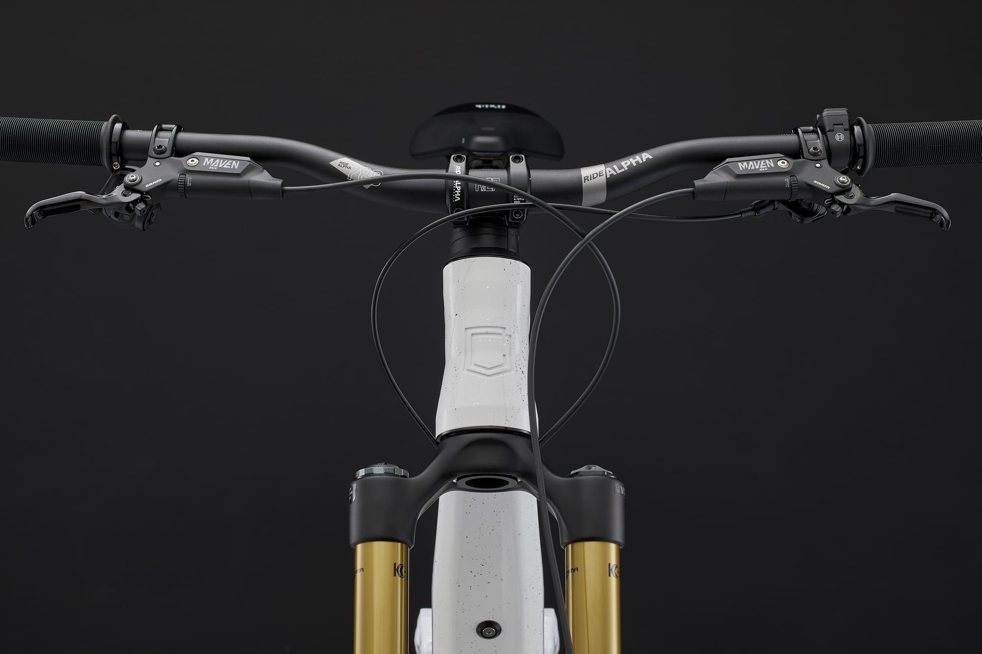 COMMENCAL META POWER SX 400 SIGNATURE GLITTERY WHITE 2025 image number null