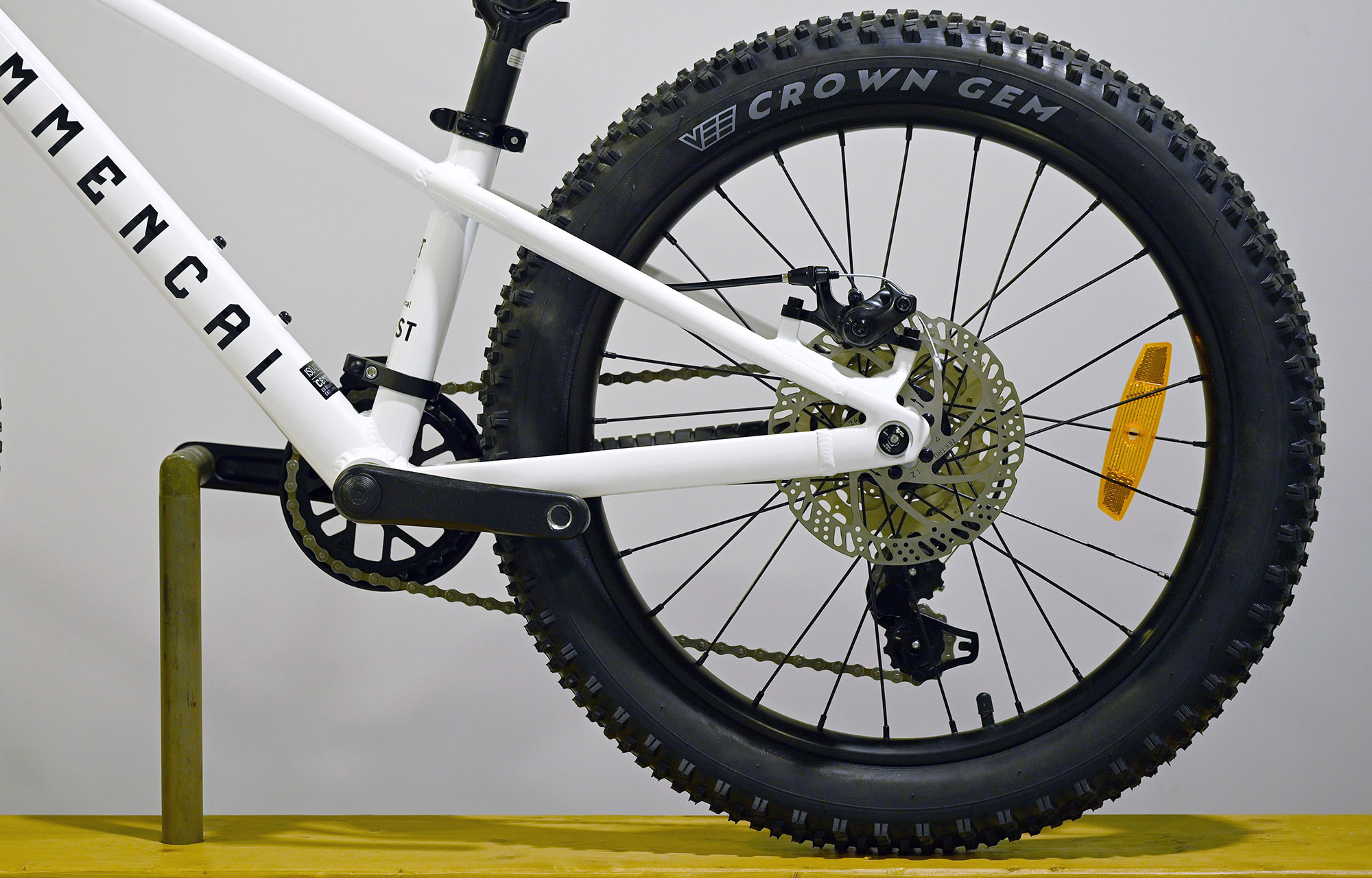 COMMENCAL RAMONES 20 REVOSHIFT PURE WHITE - (23177852) image cover number large 5